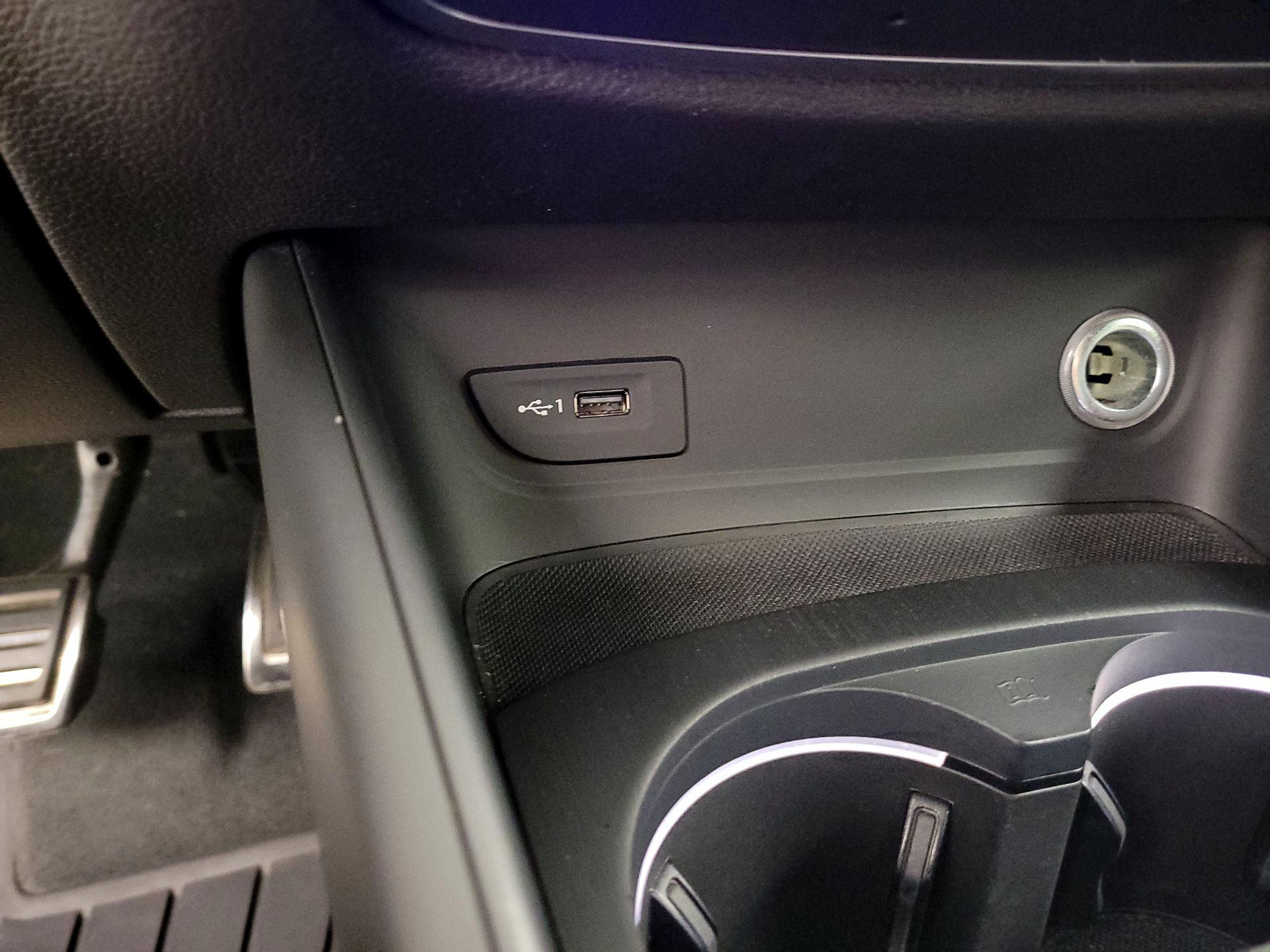 Thumbnail: 2020 Audi S3 - 19