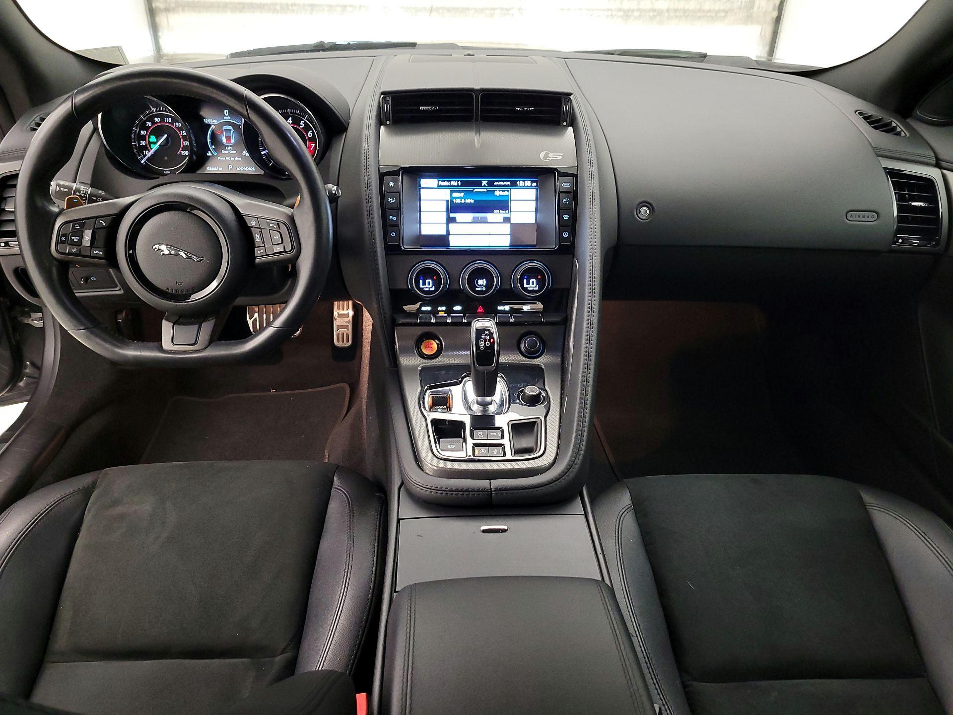 Thumbnail: 2016 Jaguar F-Type - 9