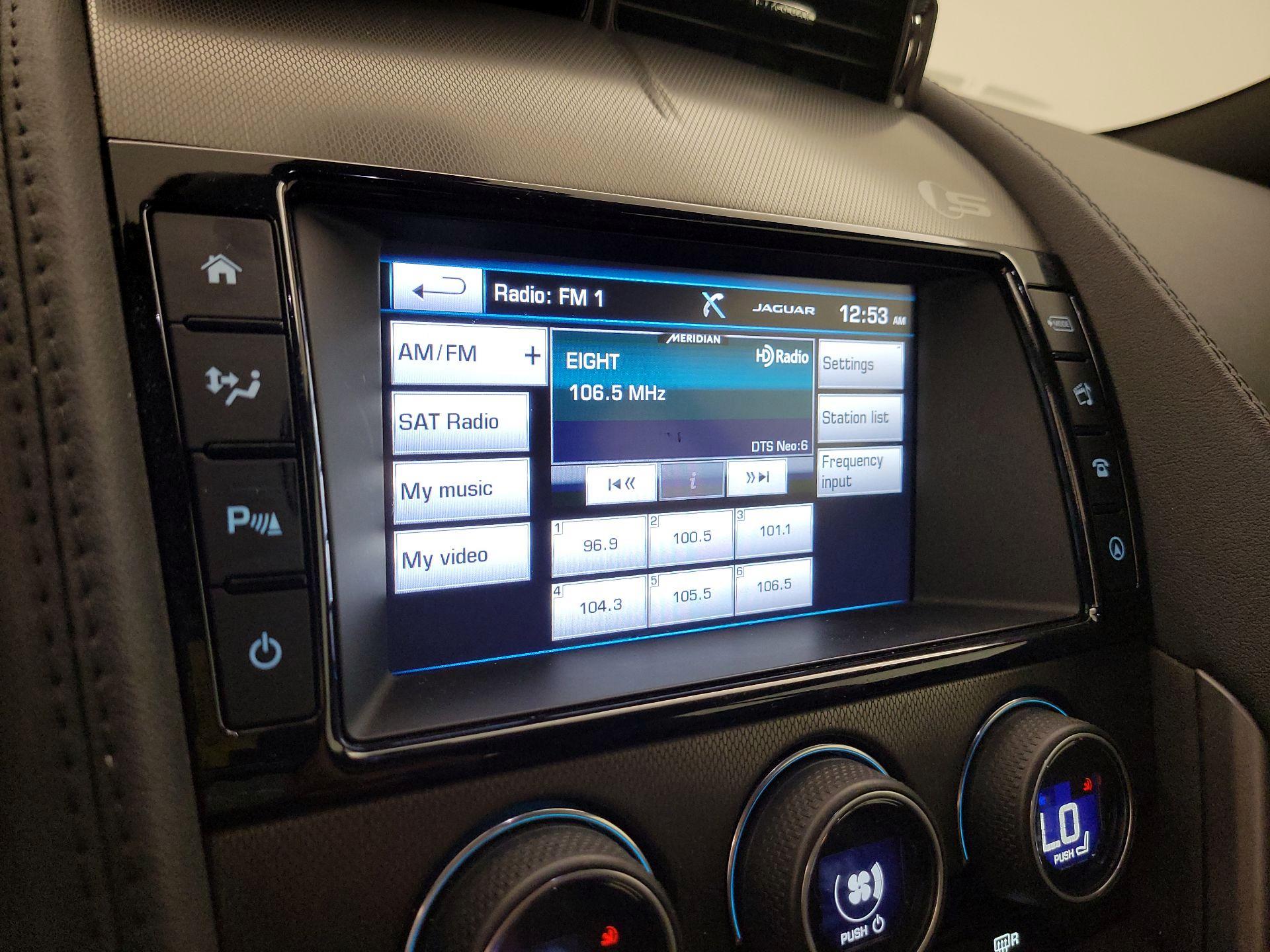 Thumbnail: 2016 Jaguar F-Type - 15