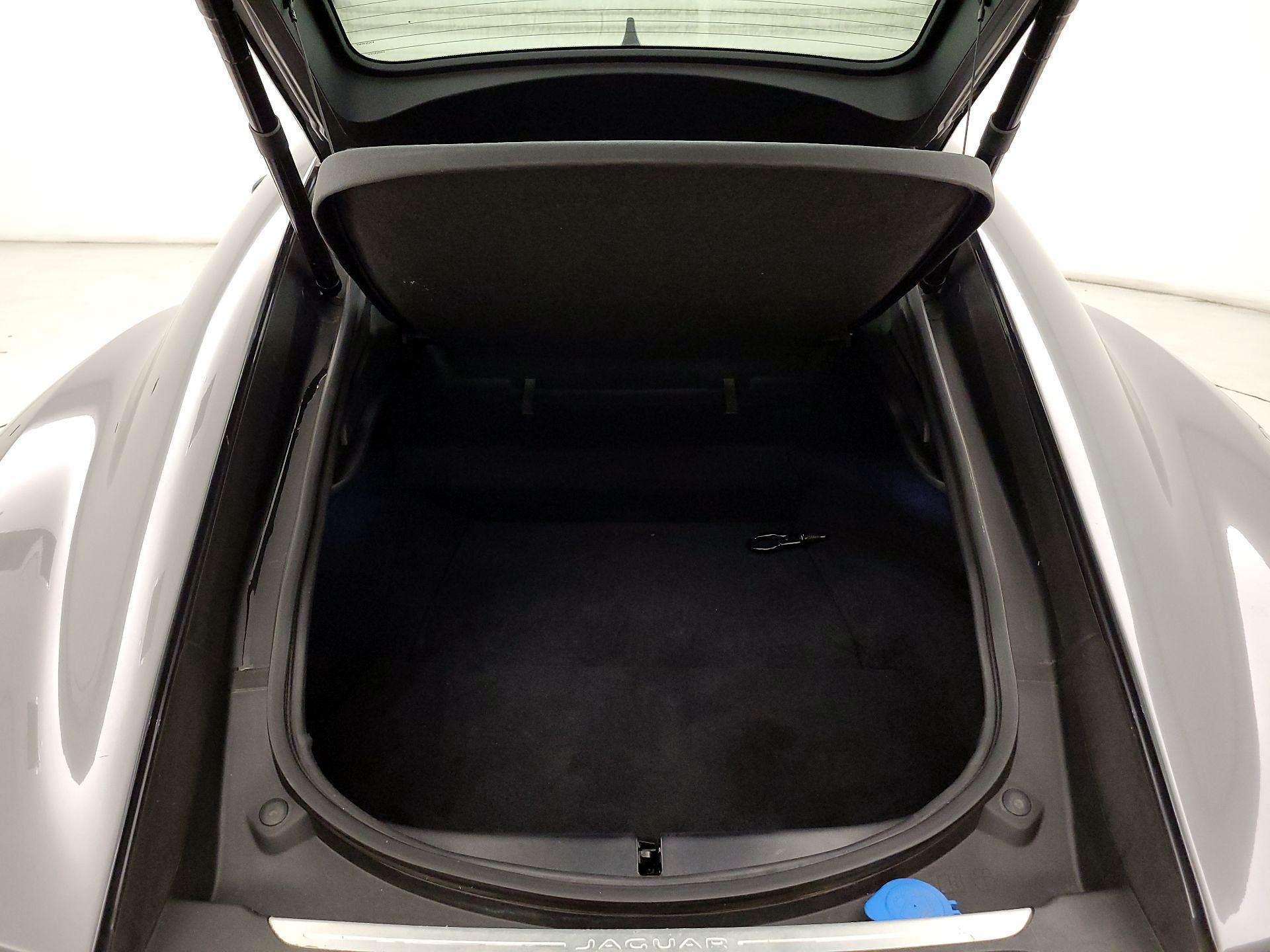 Thumbnail: 2016 Jaguar F-Type - 19