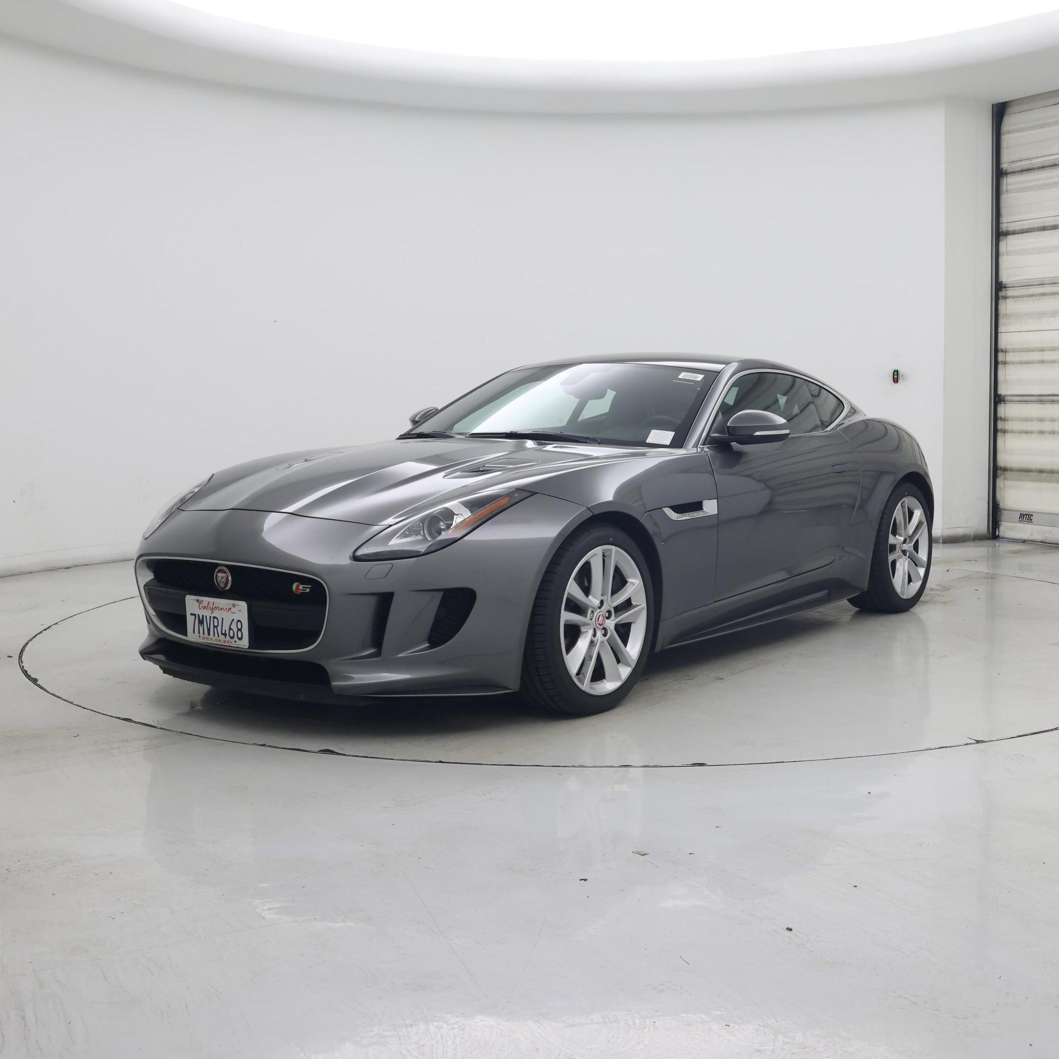Thumbnail: 2016 Jaguar F-Type - 4