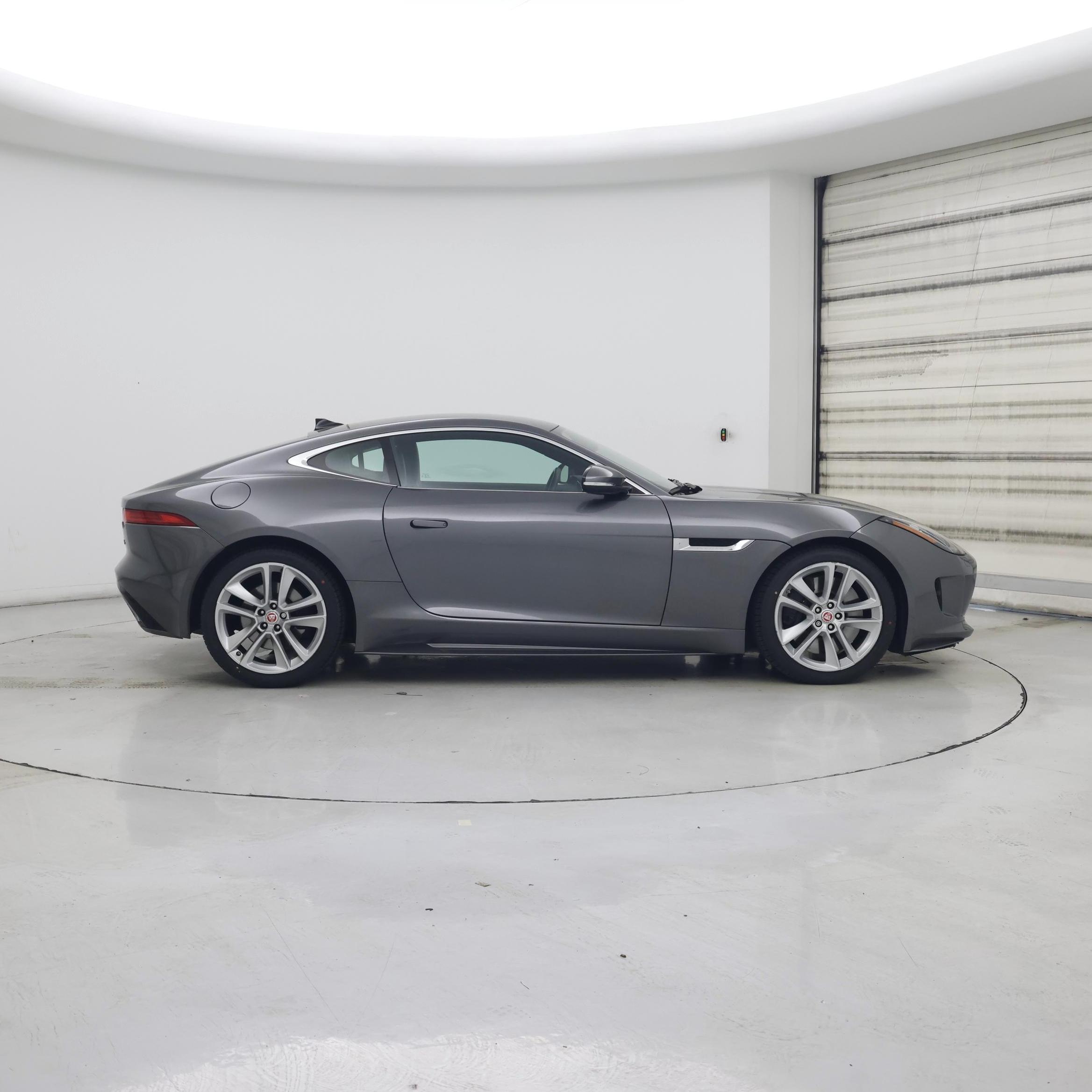 Thumbnail: 2016 Jaguar F-Type - 7