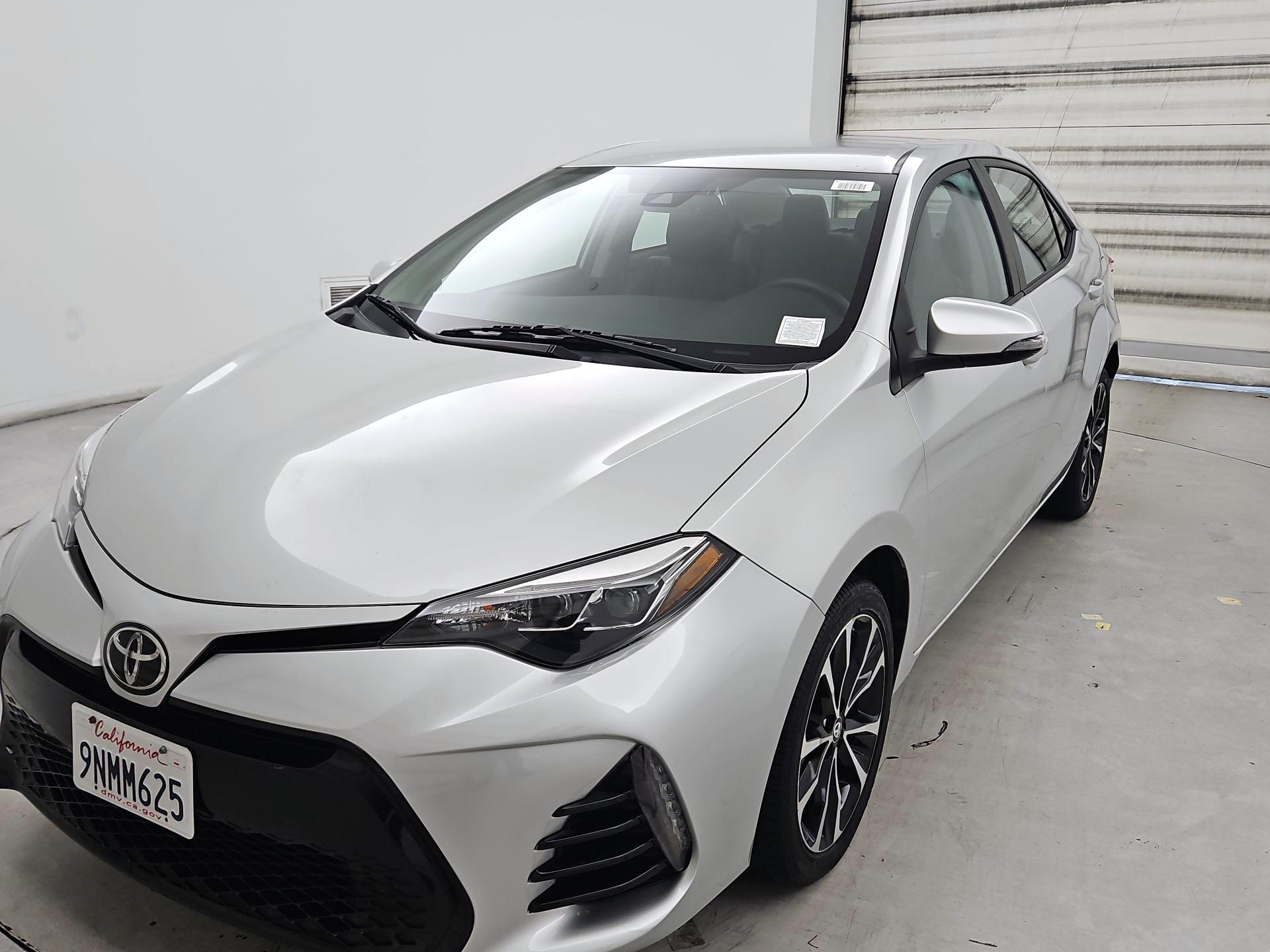 Thumbnail: 2017 Toyota Corolla - 3