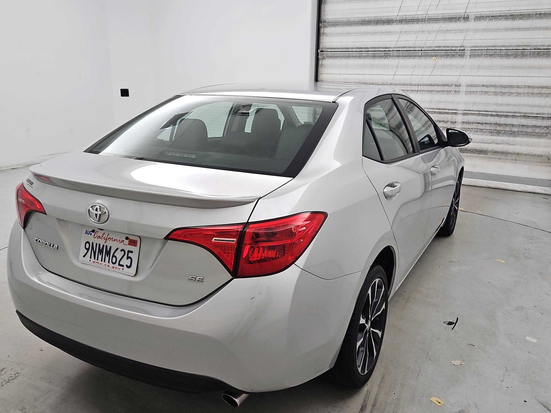 Thumbnail: 2017 Toyota Corolla - 5