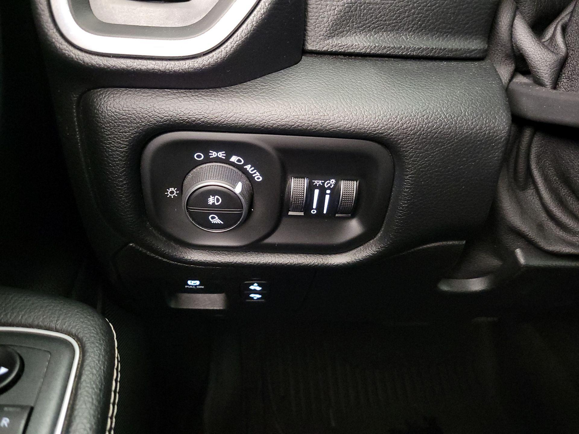 Thumbnail: 2021 RAM 1500 - 13