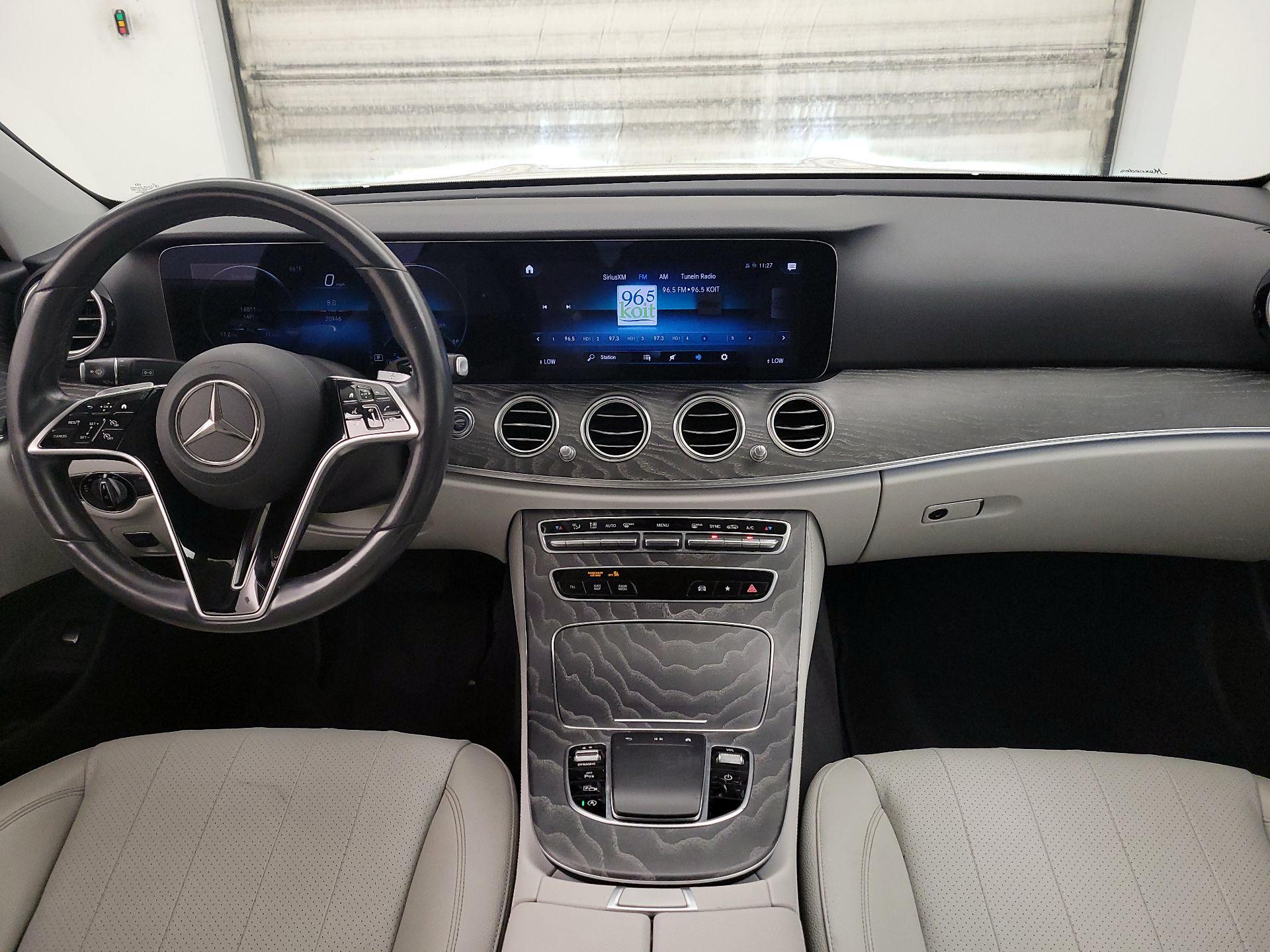Thumbnail: 2021 Mercedes-Benz E-Class - 9