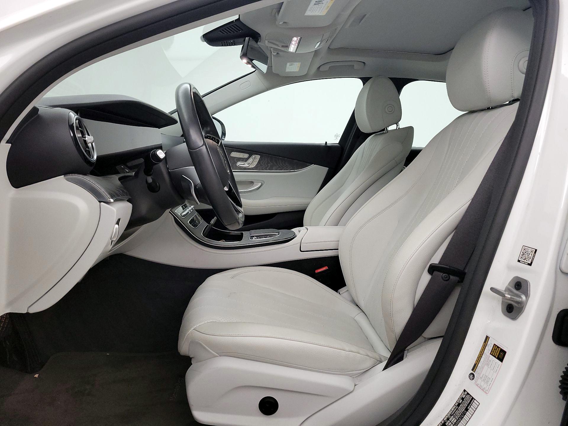 Thumbnail: 2021 Mercedes-Benz E-Class - 11