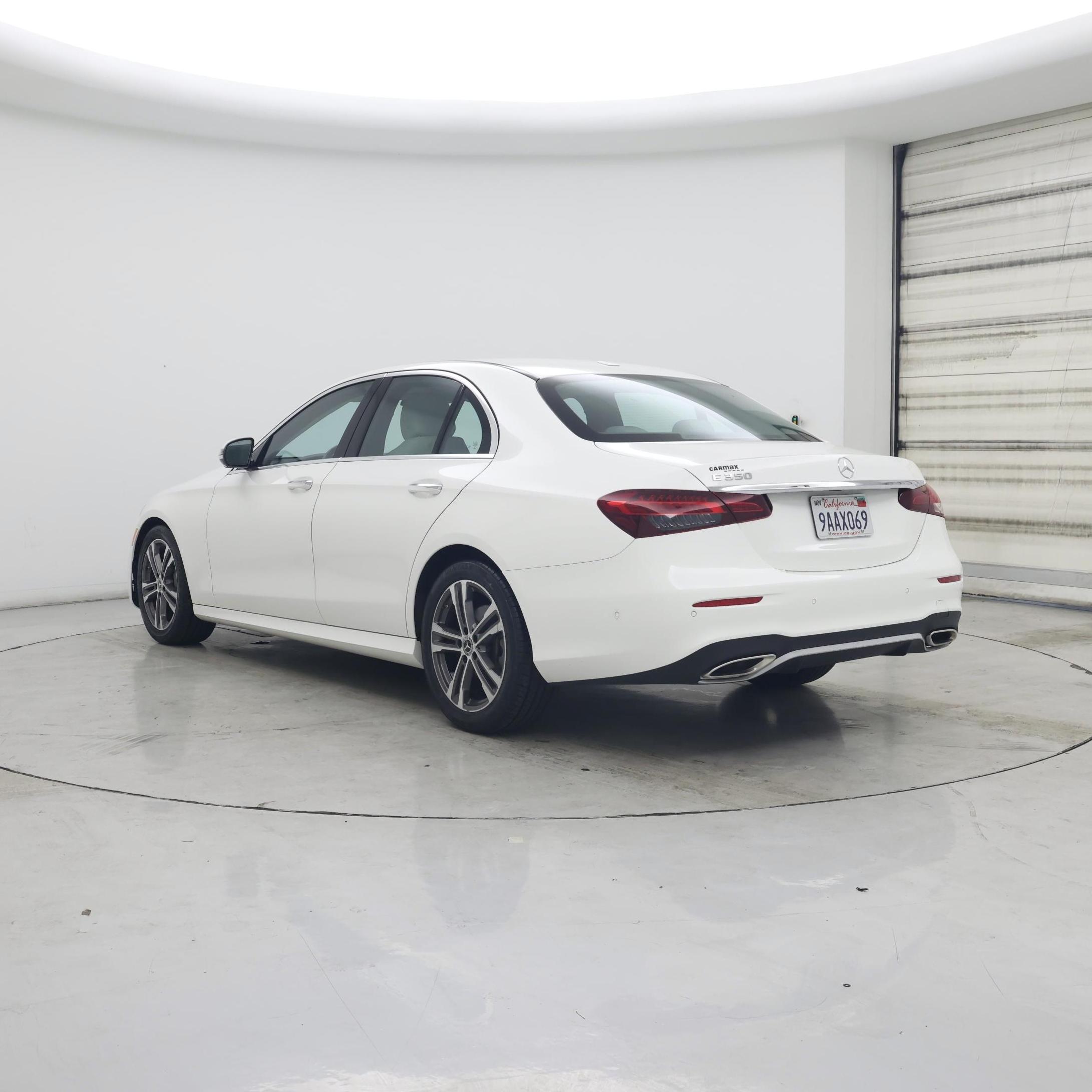 Thumbnail: 2021 Mercedes-Benz E-Class - 2