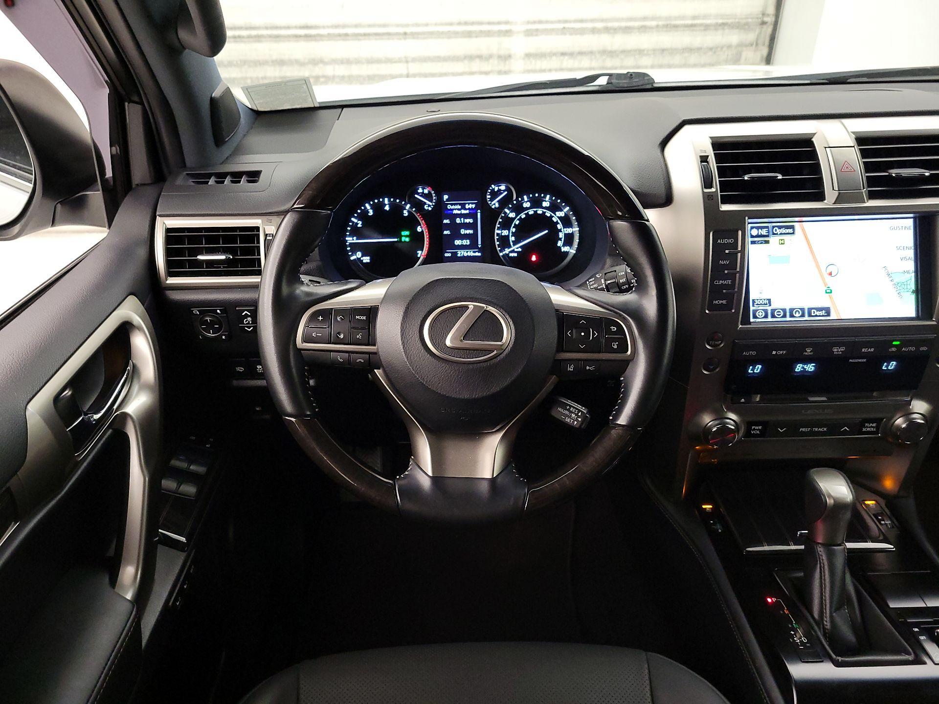 Thumbnail: 2021 Lexus GX - 10