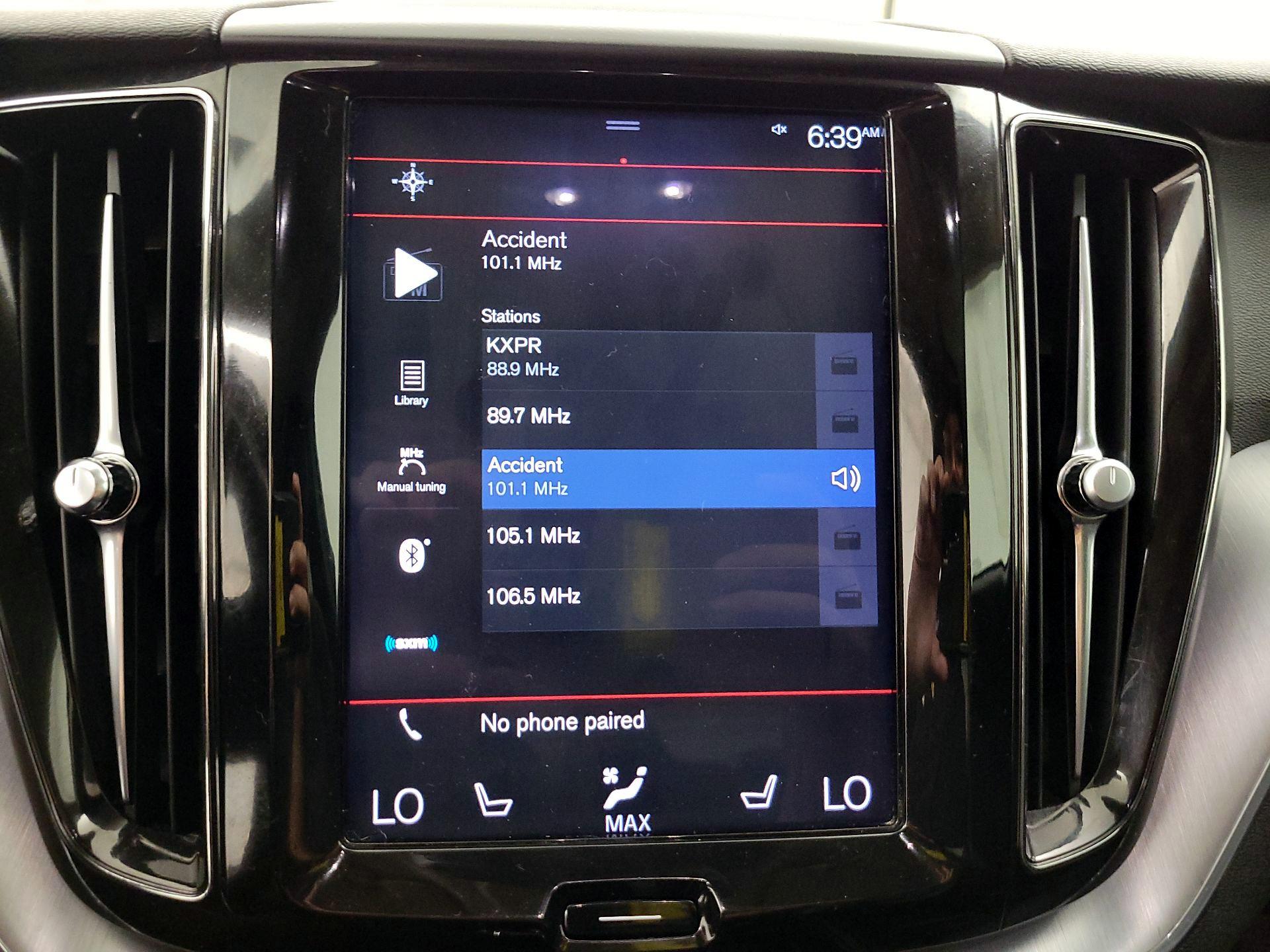 Thumbnail: 2018 Volvo XC60 - 16