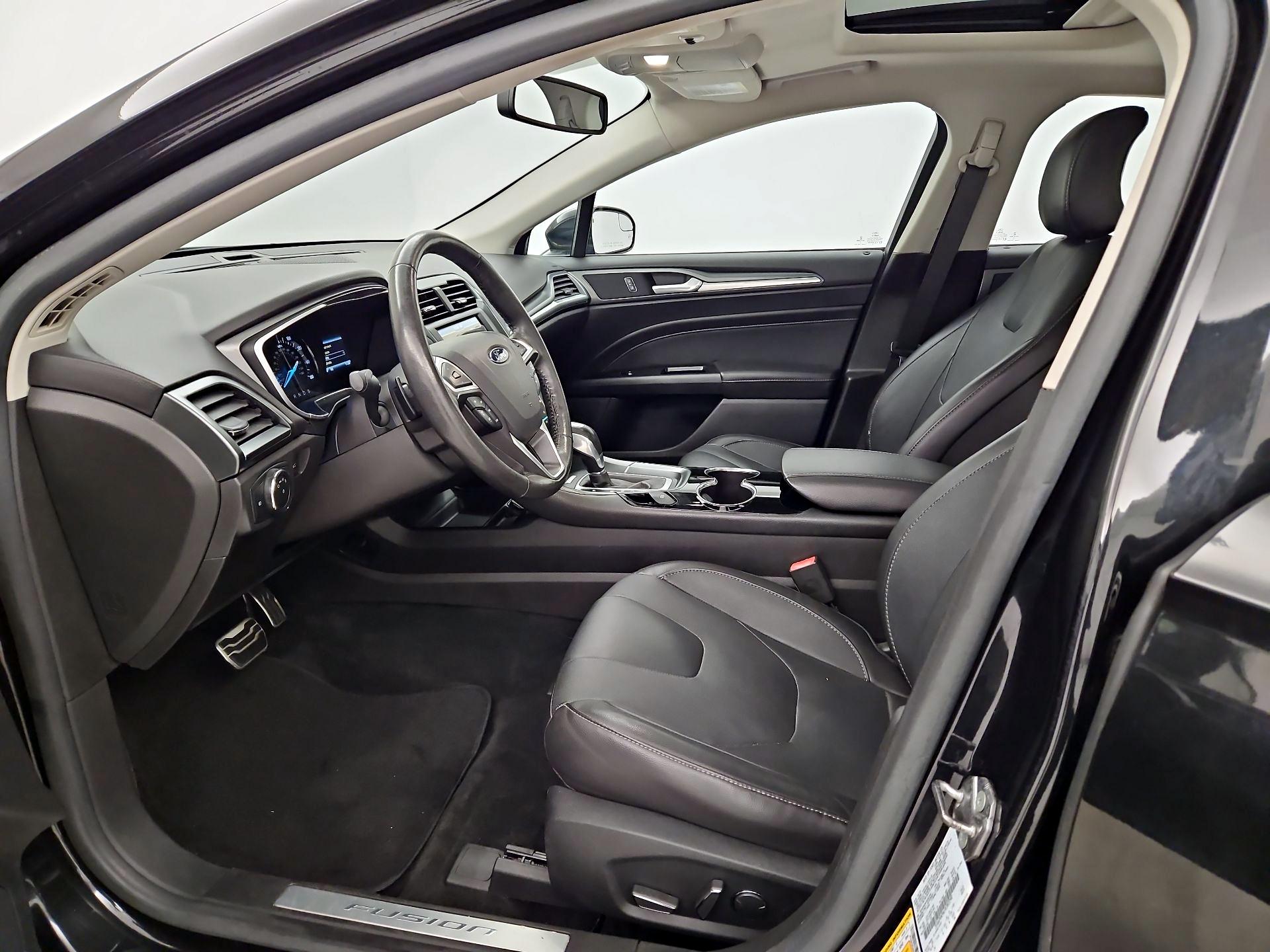 Thumbnail: 2015 Ford Fusion - 11