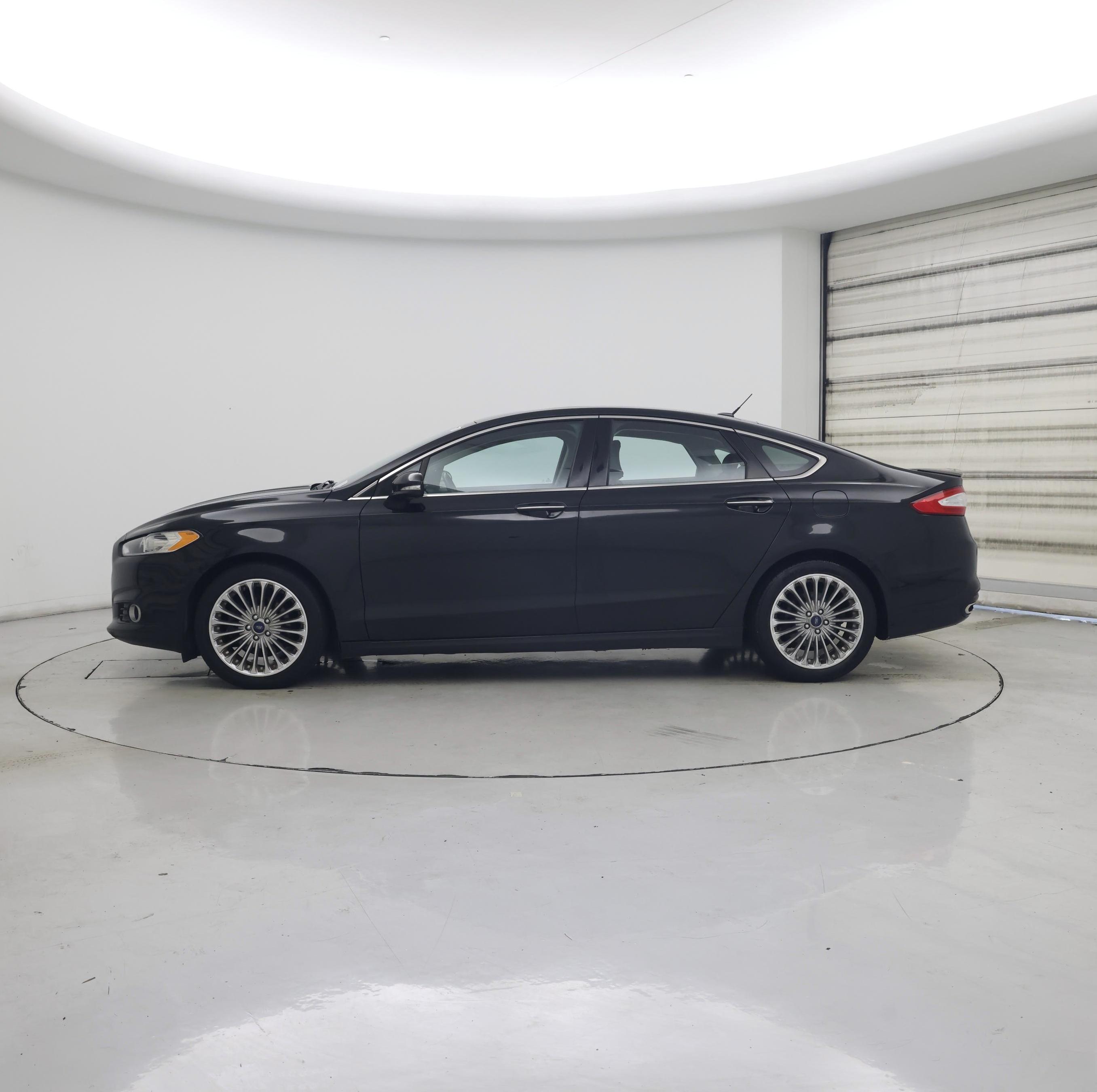 Thumbnail: 2015 Ford Fusion - 3