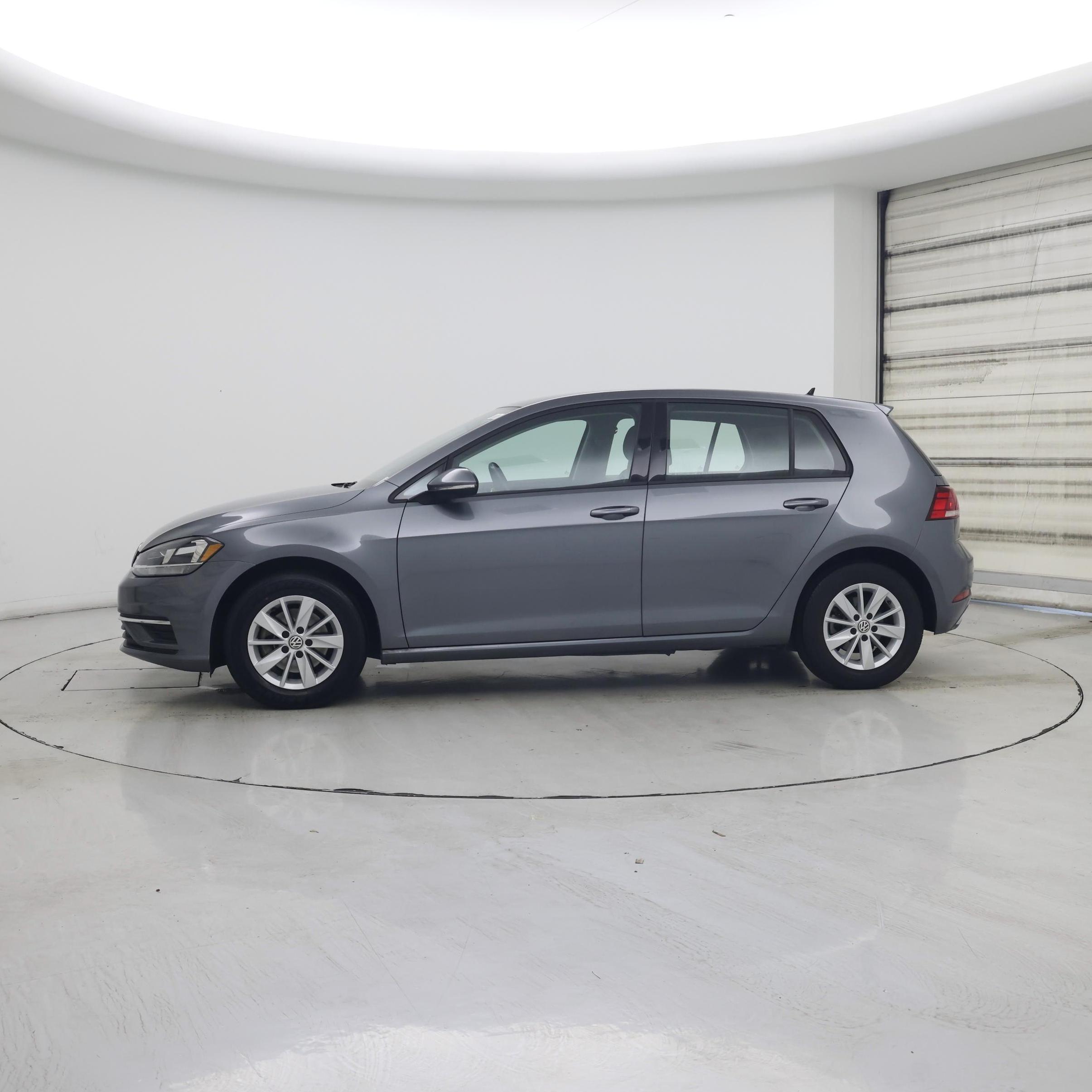 Thumbnail: 2019 Volkswagen Golf - 3