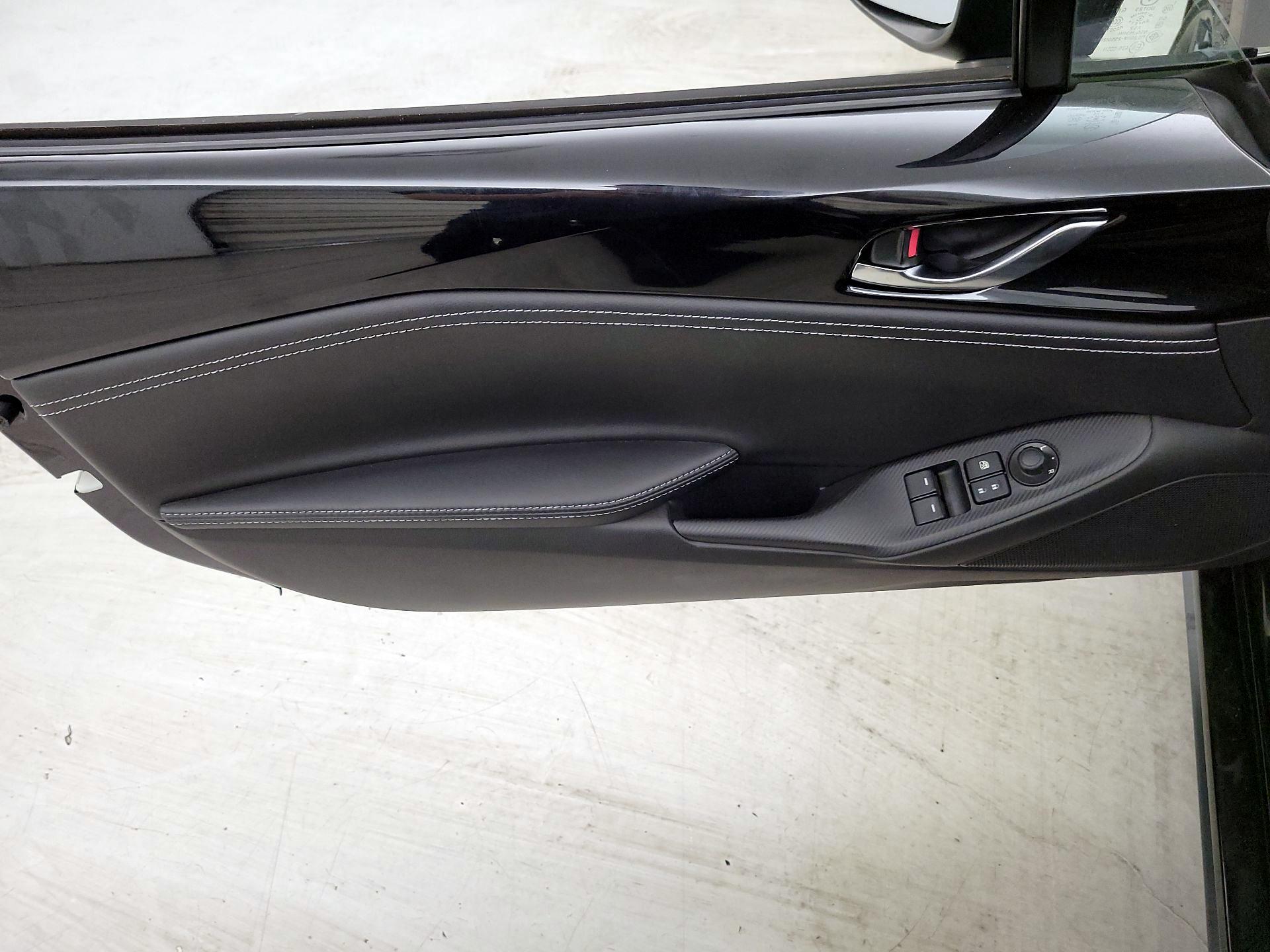 Thumbnail: 2021 Mazda MX-5 Miata - 12