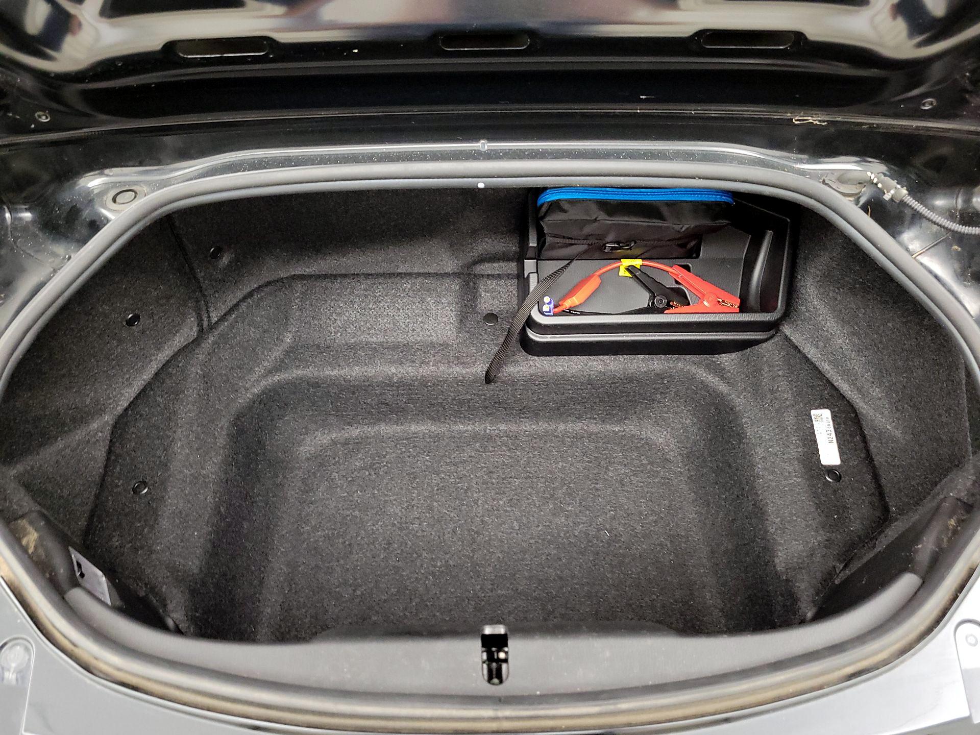 Thumbnail: 2021 Mazda MX-5 Miata - 19