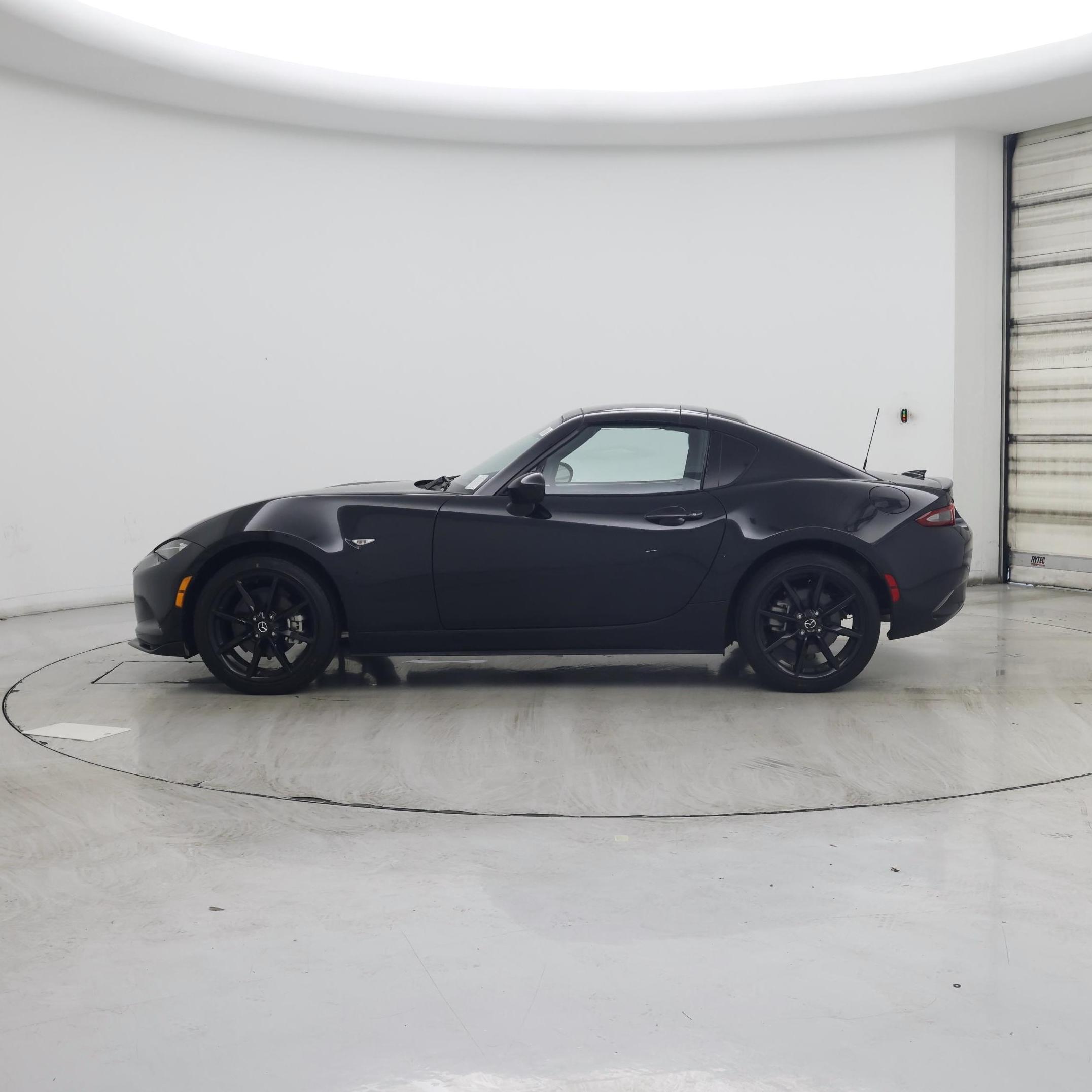 Thumbnail: 2021 Mazda MX-5 Miata - 3