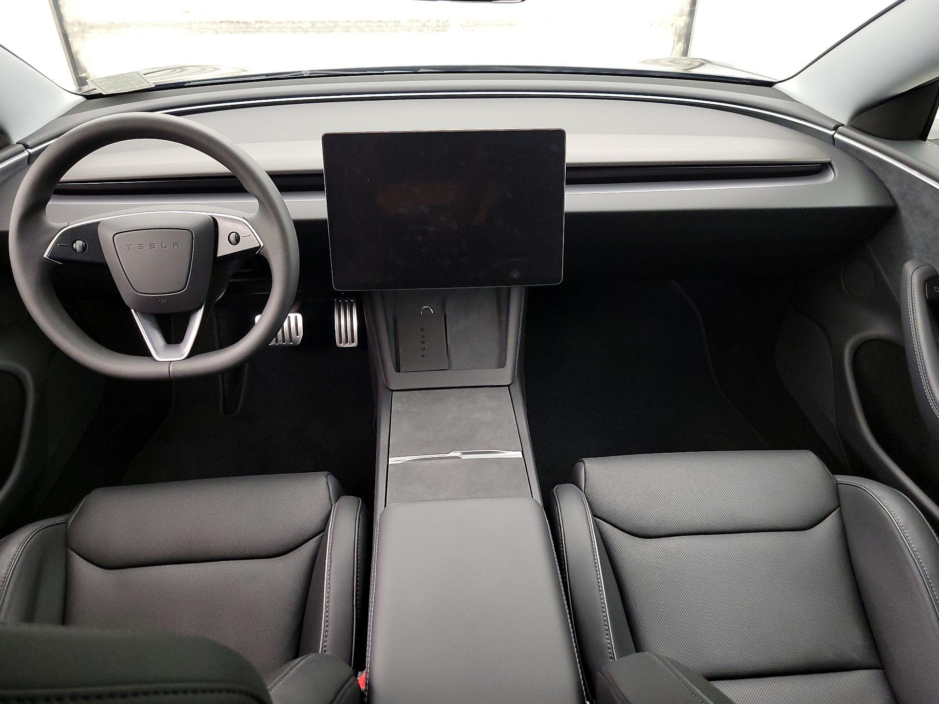 Thumbnail: 2024 Tesla Model 3 - 9