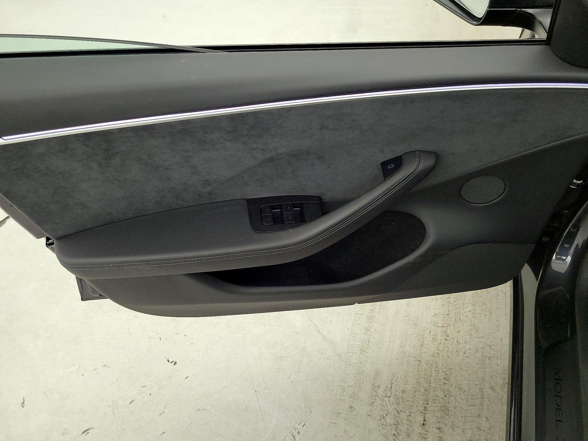 Thumbnail: 2024 Tesla Model 3 - 12