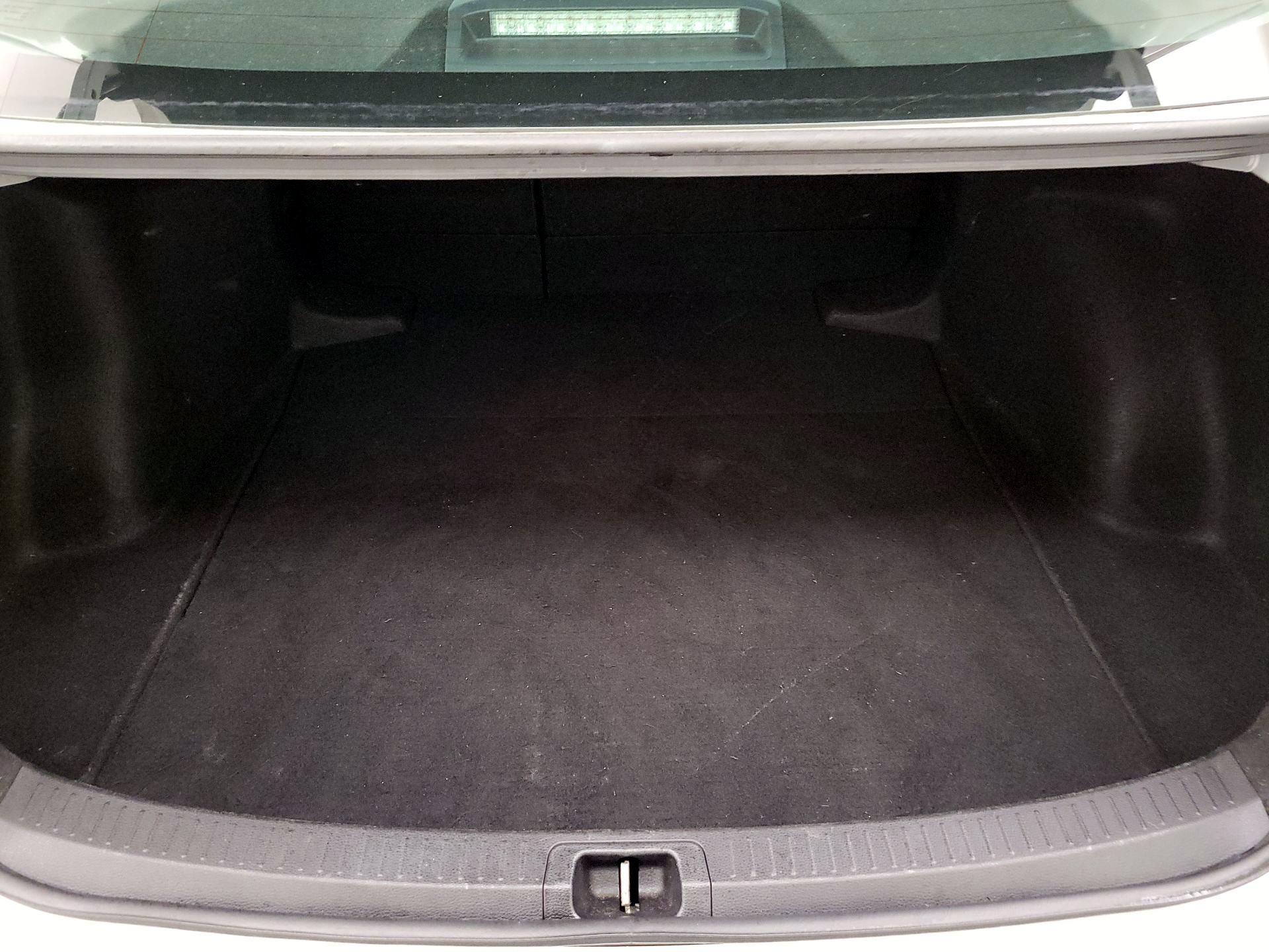 Thumbnail: 2020 Toyota Corolla - 19