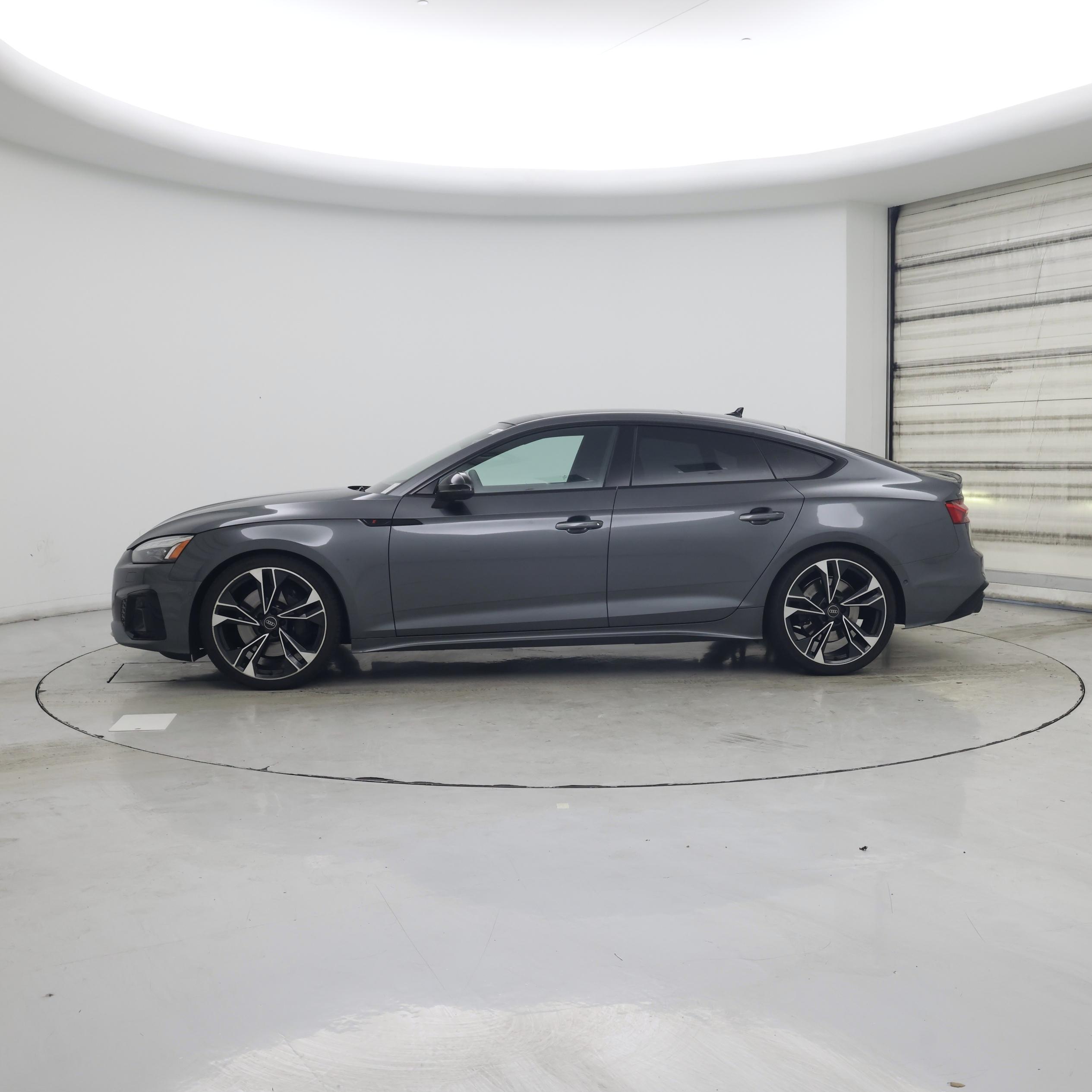 Thumbnail: 2023 Audi S5 - 3