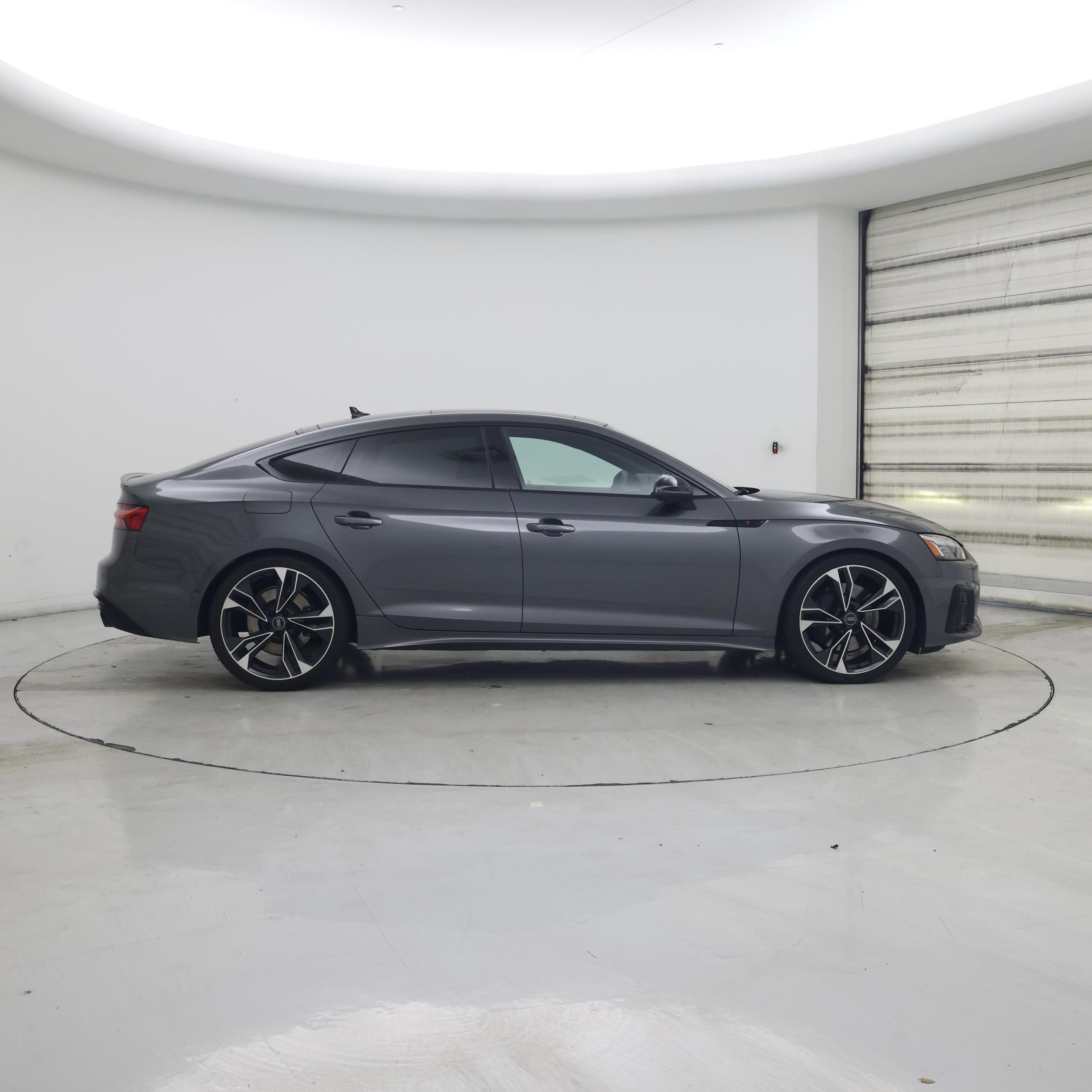 Thumbnail: 2023 Audi S5 - 7