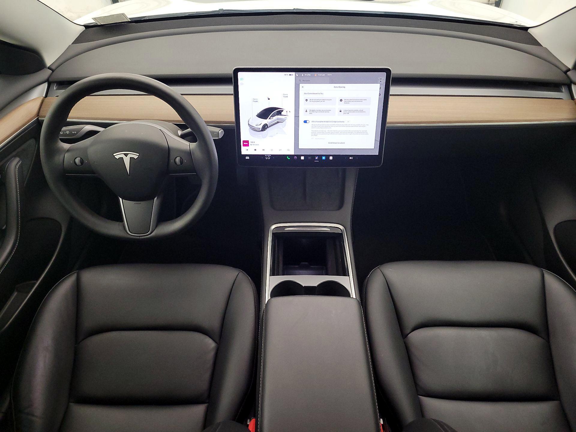 Thumbnail: 2022 Tesla Model 3 - 9