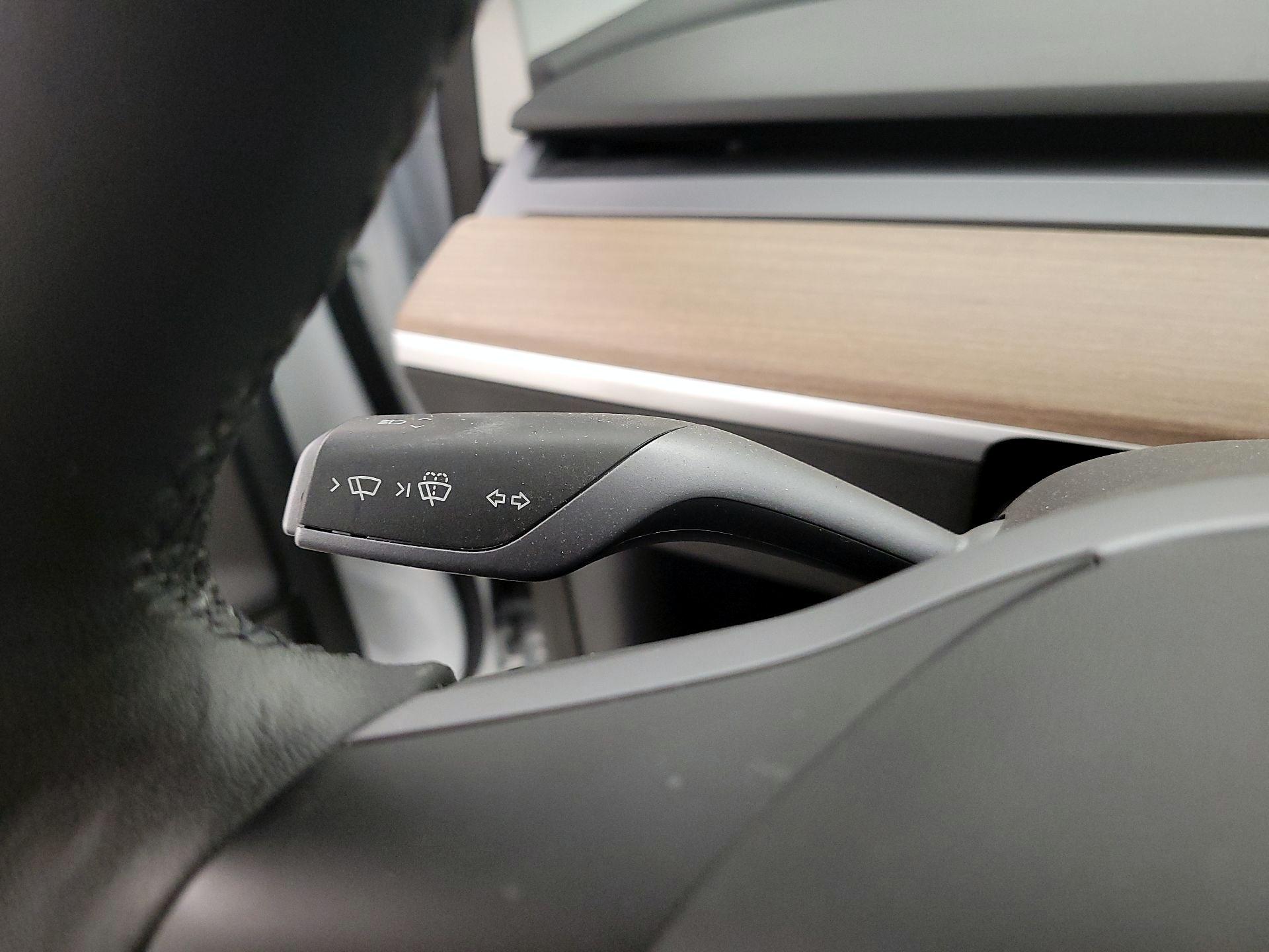 Thumbnail: 2022 Tesla Model 3 - 13