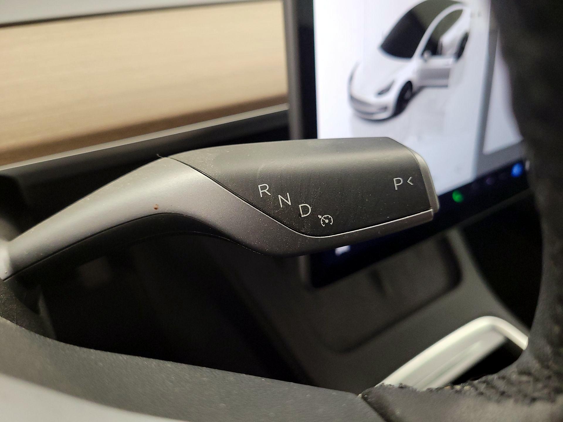 Thumbnail: 2022 Tesla Model 3 - 18