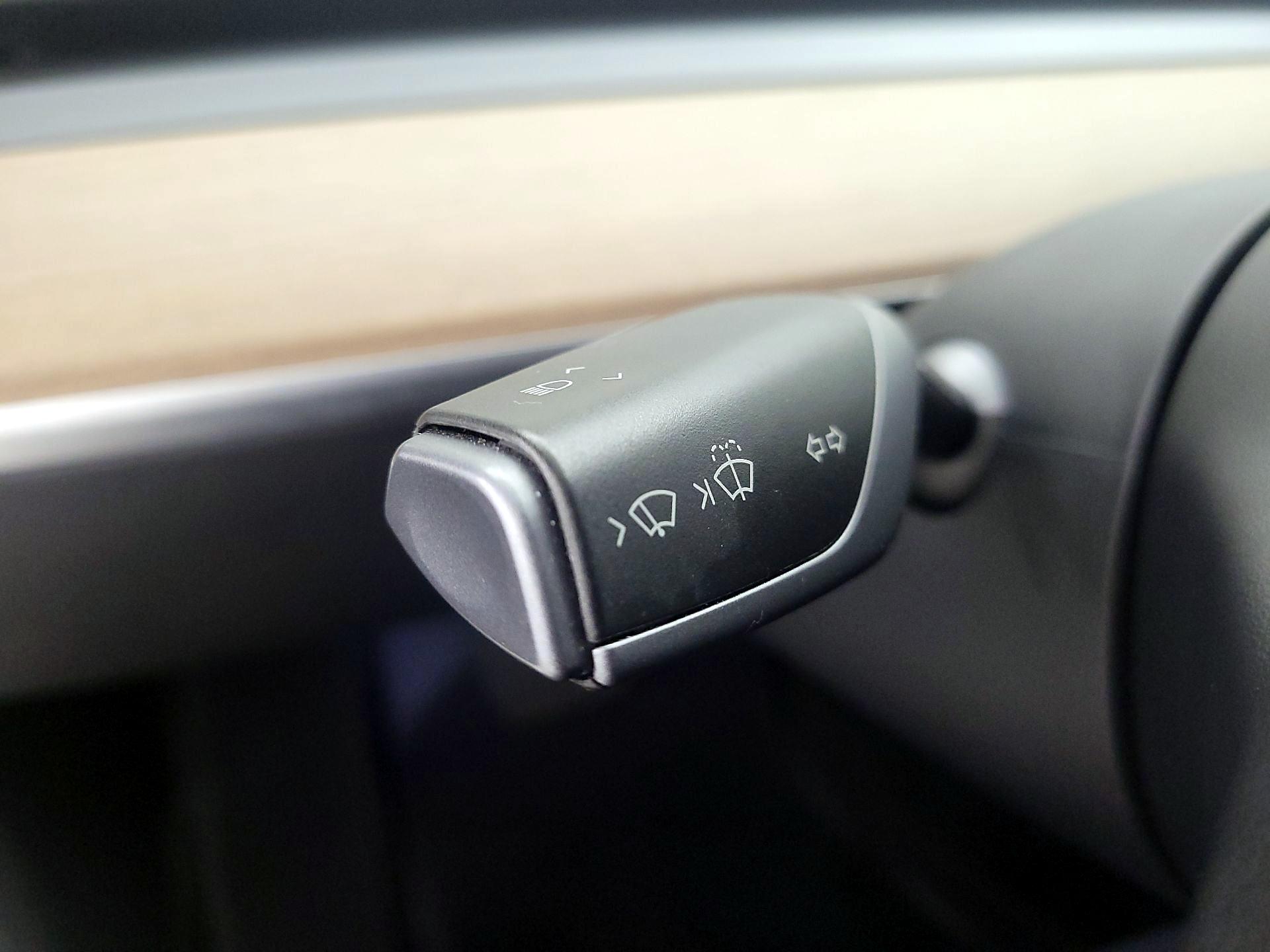 Thumbnail: 2021 Tesla Model 3 - 13