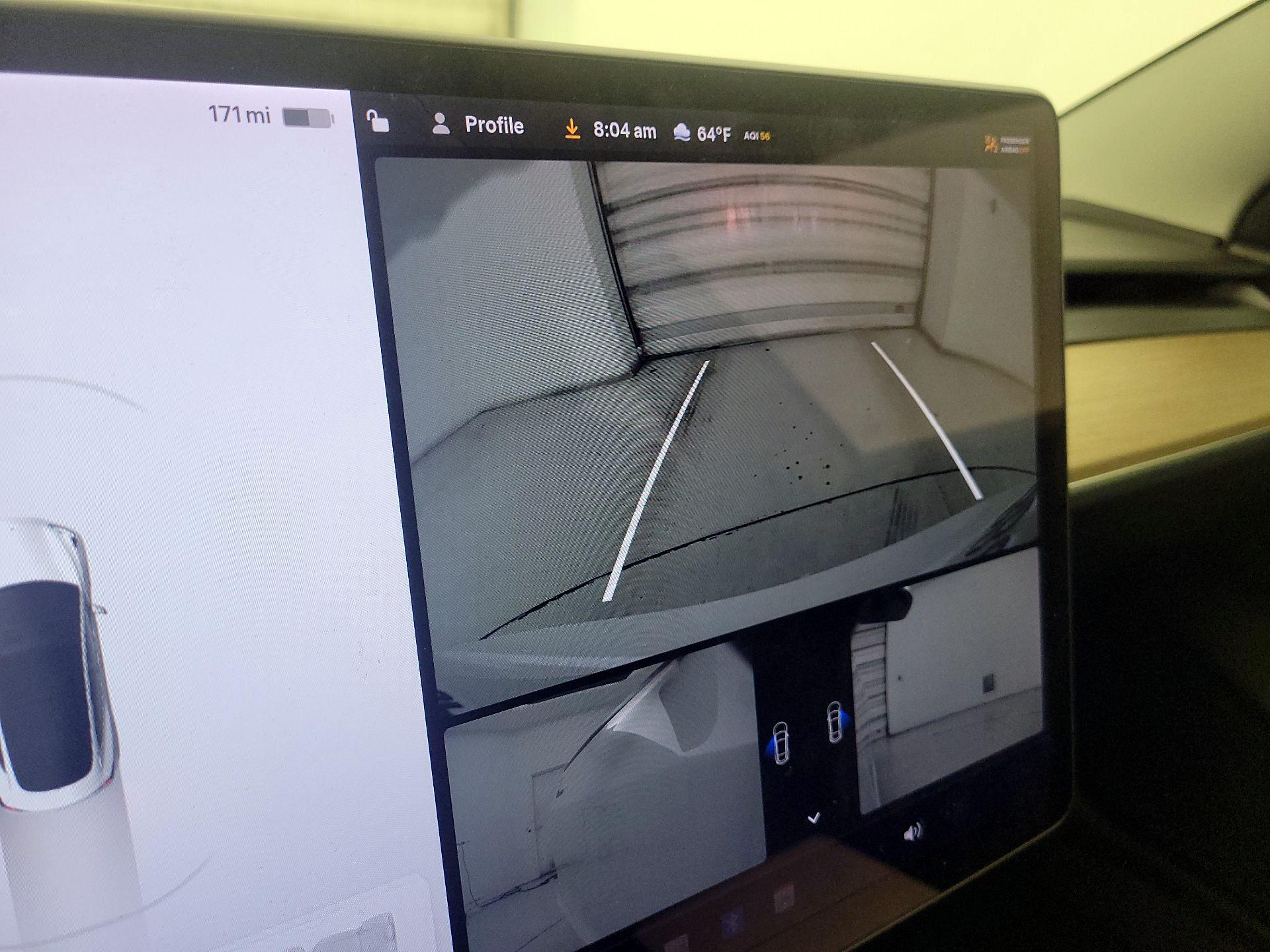 Thumbnail: 2021 Tesla Model 3 - 14