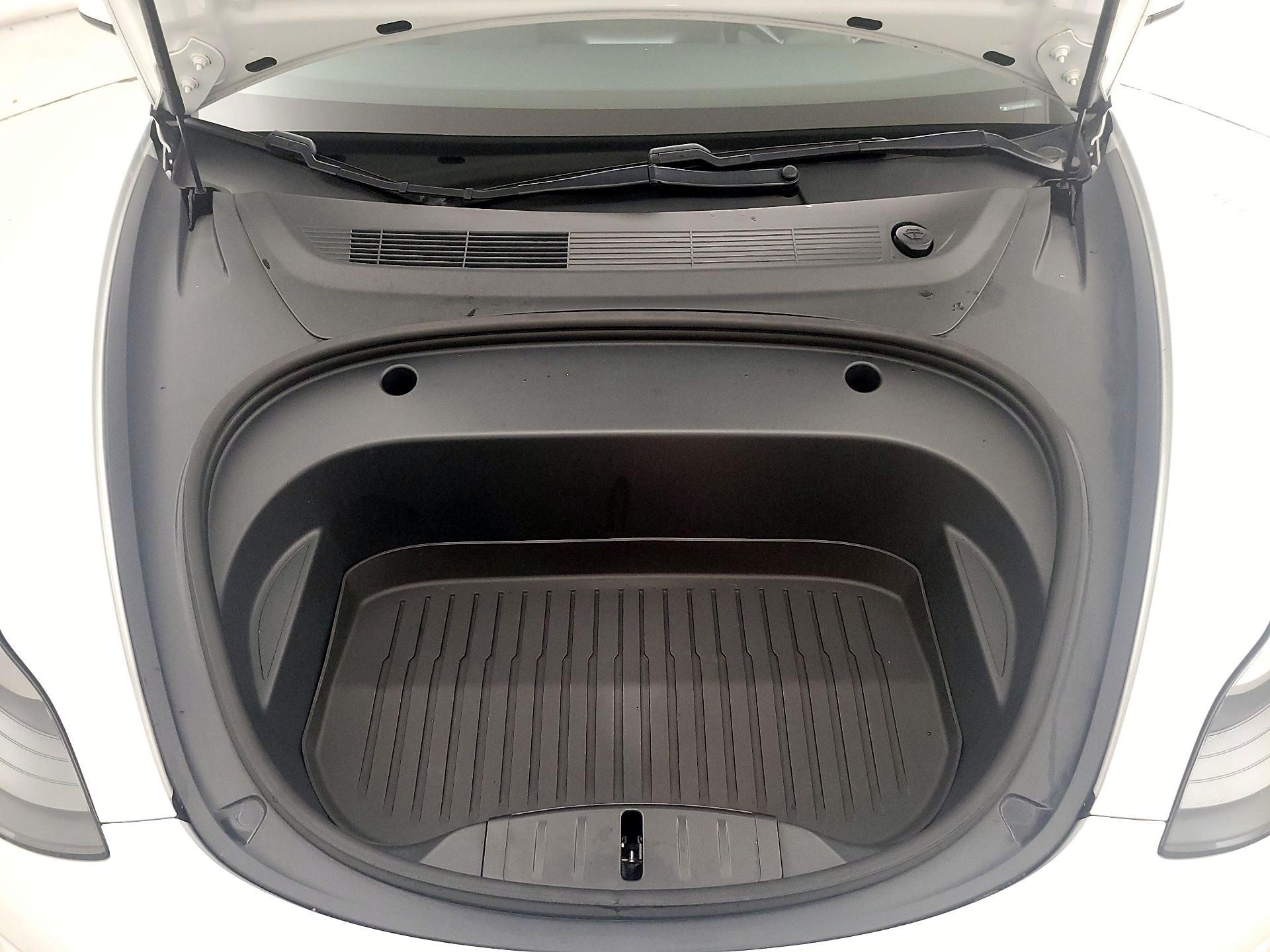 Thumbnail: 2021 Tesla Model 3 - 20