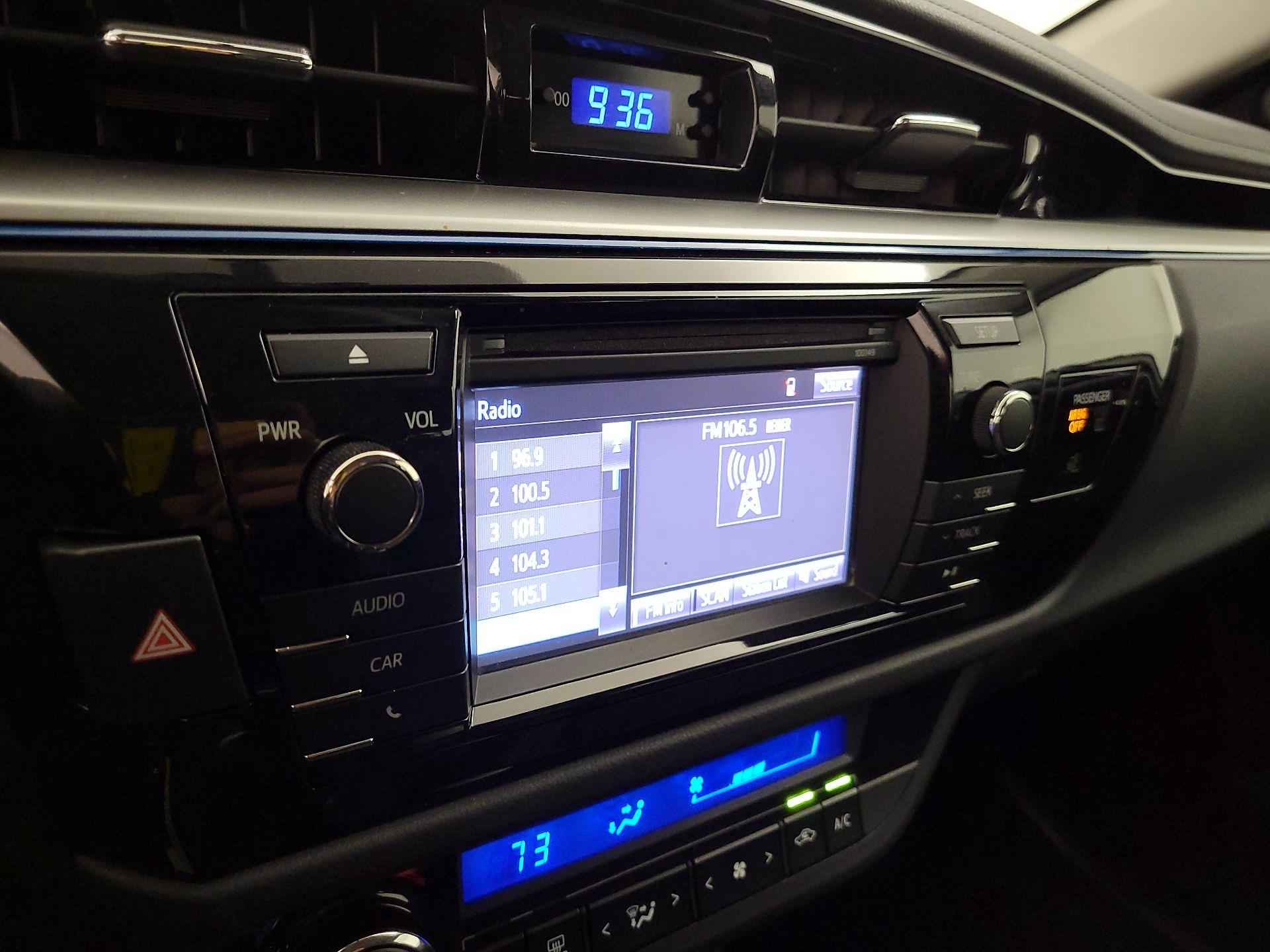 Thumbnail: 2014 Toyota Corolla - 14