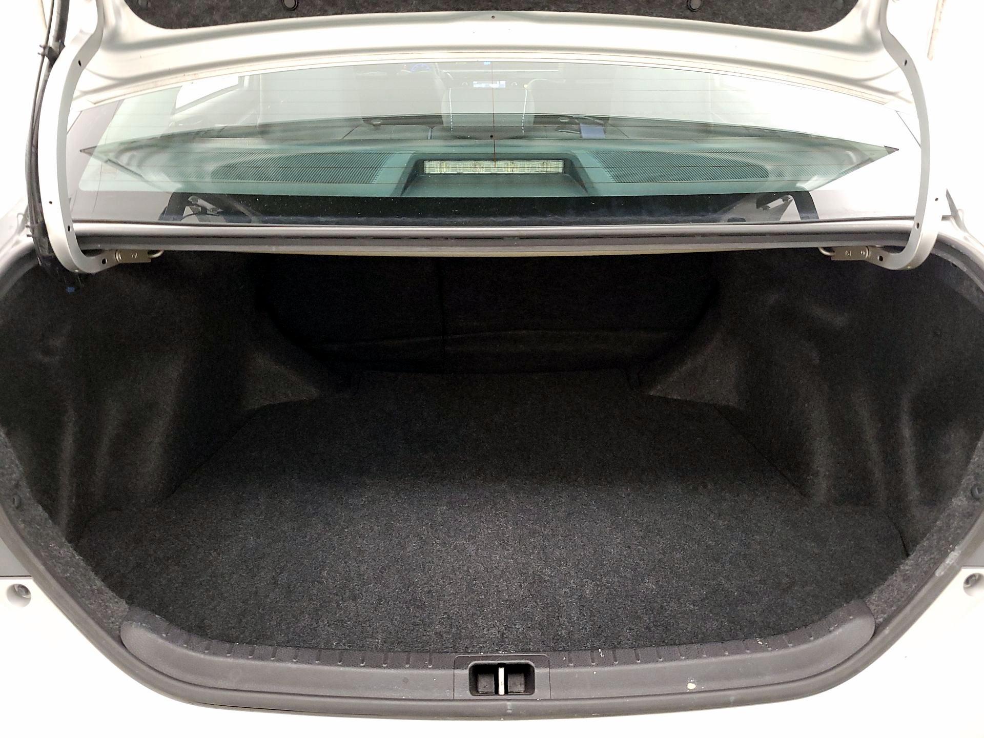 Thumbnail: 2014 Toyota Corolla - 19