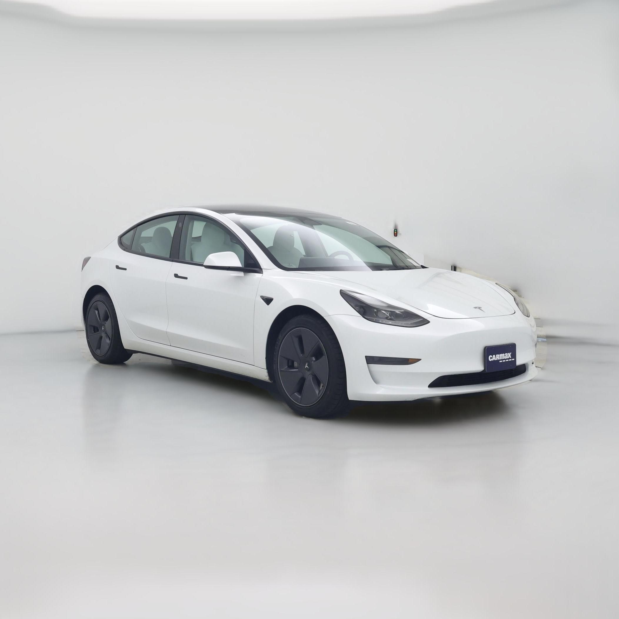 Thumbnail: 2023 Tesla Model 3 - 1