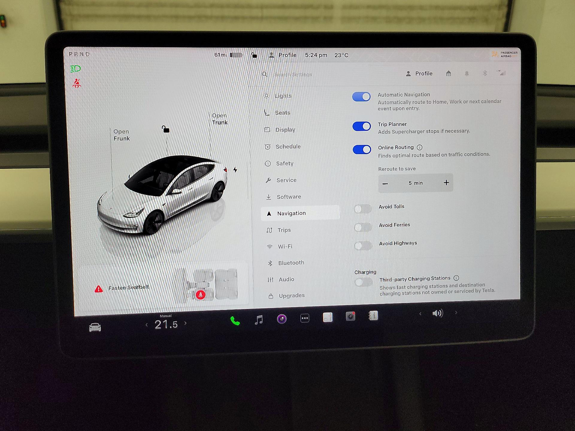 Thumbnail: 2023 Tesla Model 3 - 13
