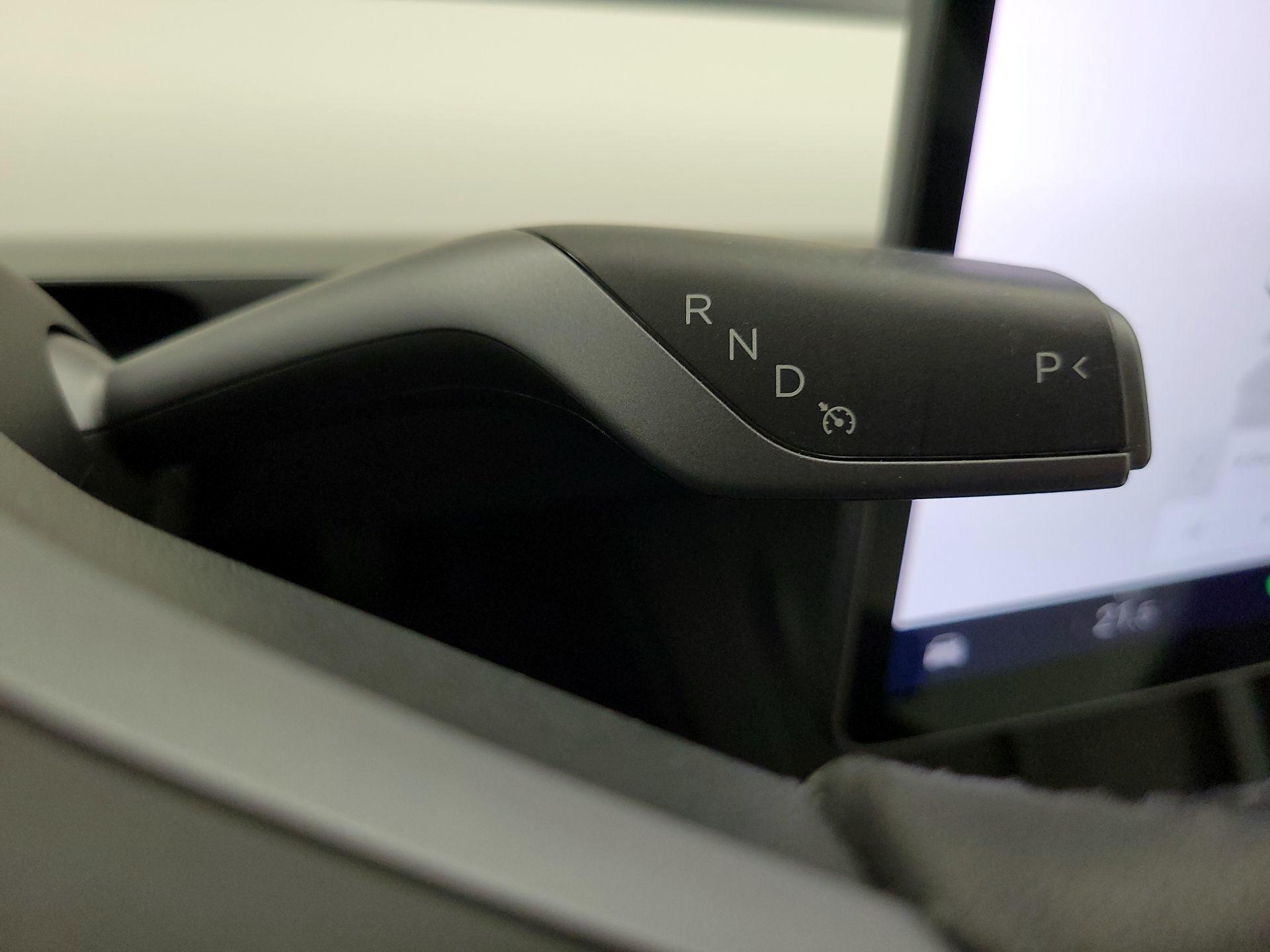 Thumbnail: 2023 Tesla Model 3 - 17