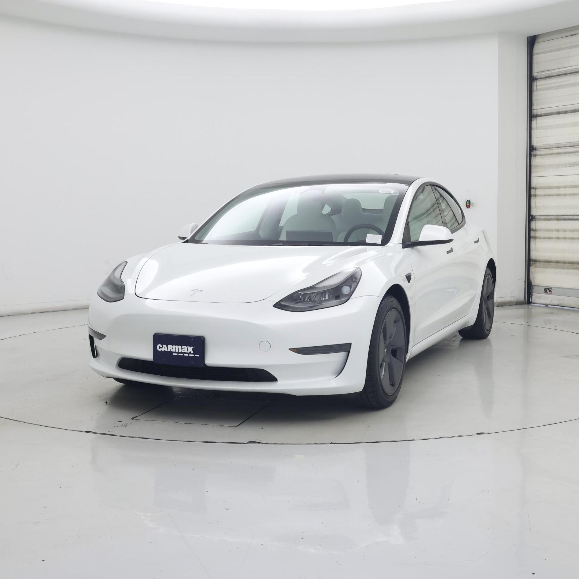 Thumbnail: 2023 Tesla Model 3 - 4