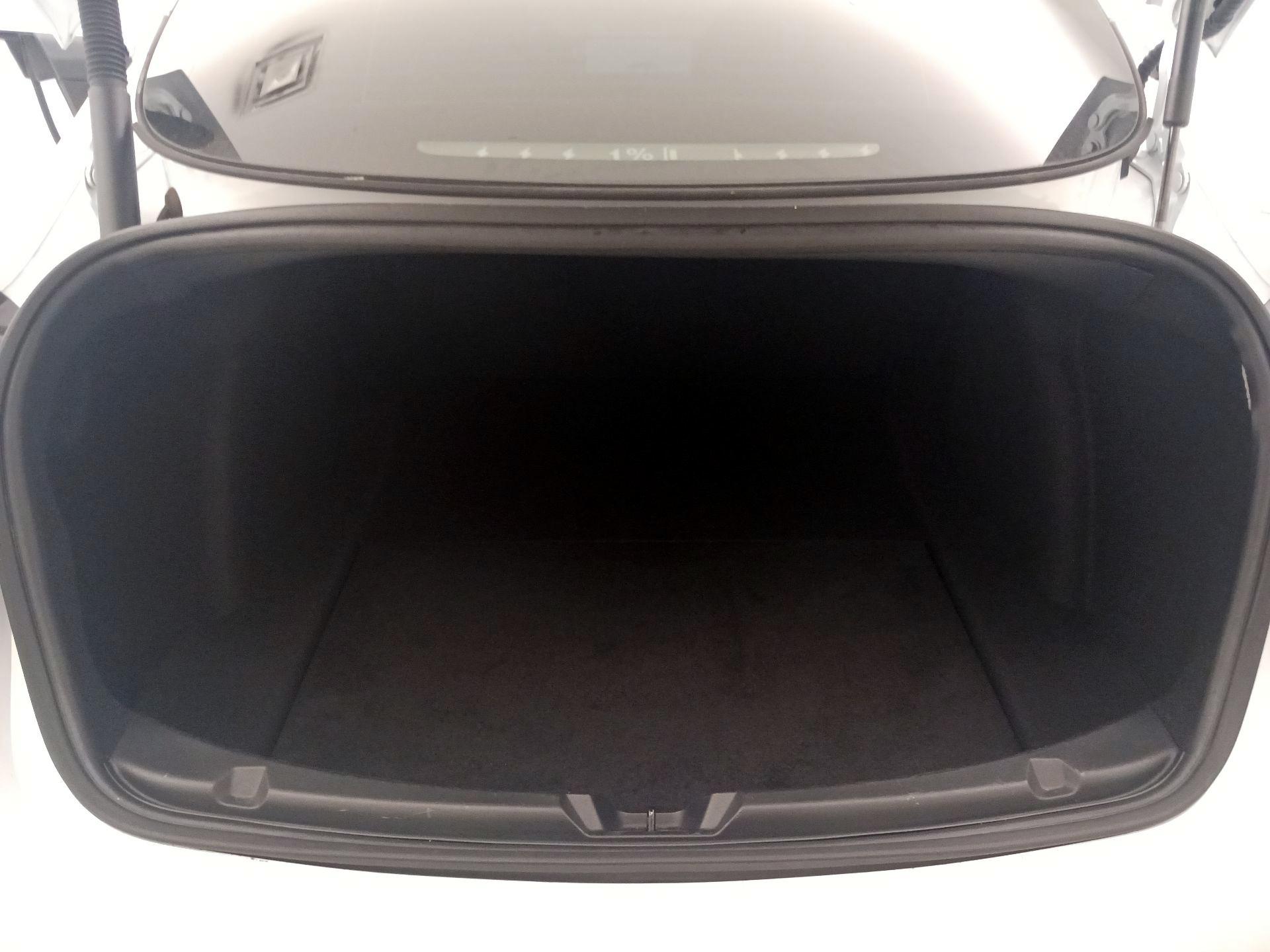 Thumbnail: 2023 Tesla Model 3 - 20