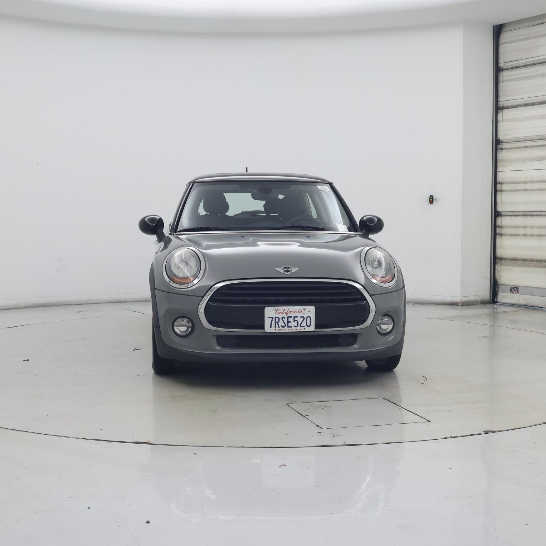 Thumbnail: 2016 MINI Cooper Hardtop - 5