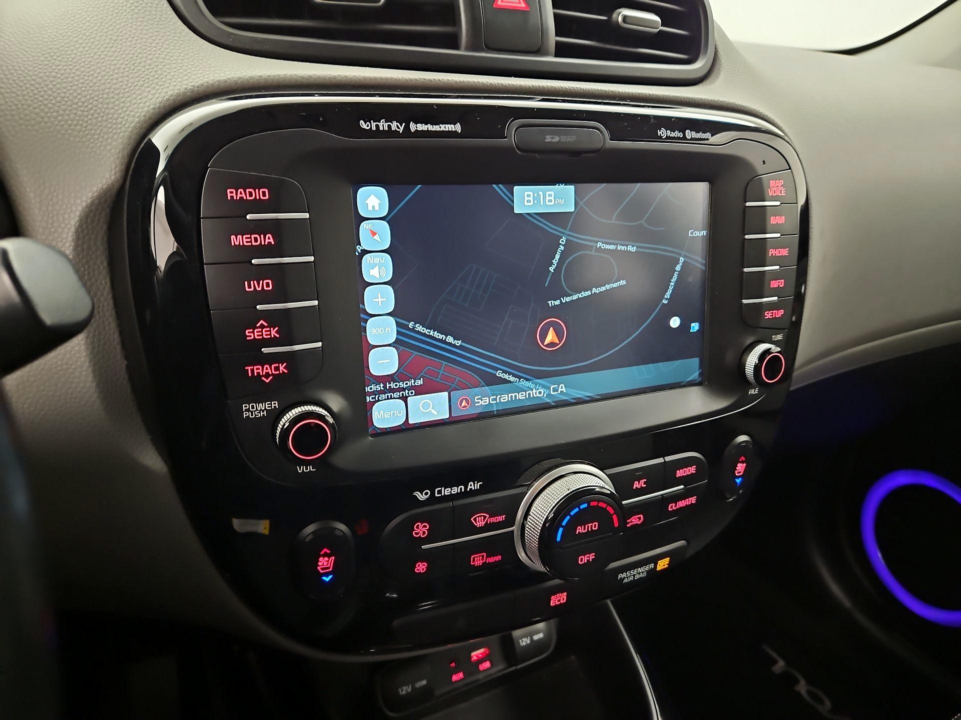 Thumbnail: 2016 Kia Soul - 14