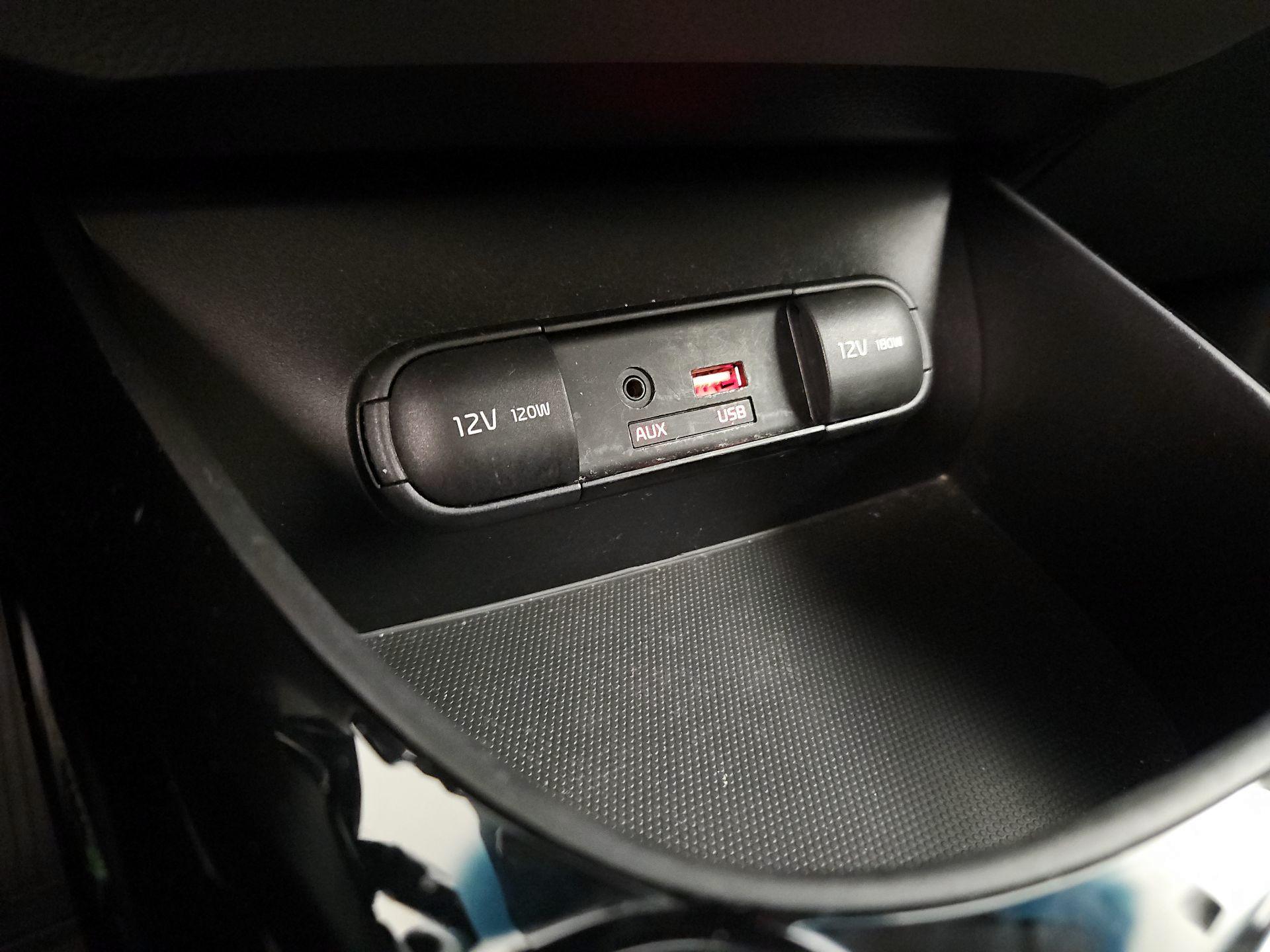 Thumbnail: 2016 Kia Soul - 19