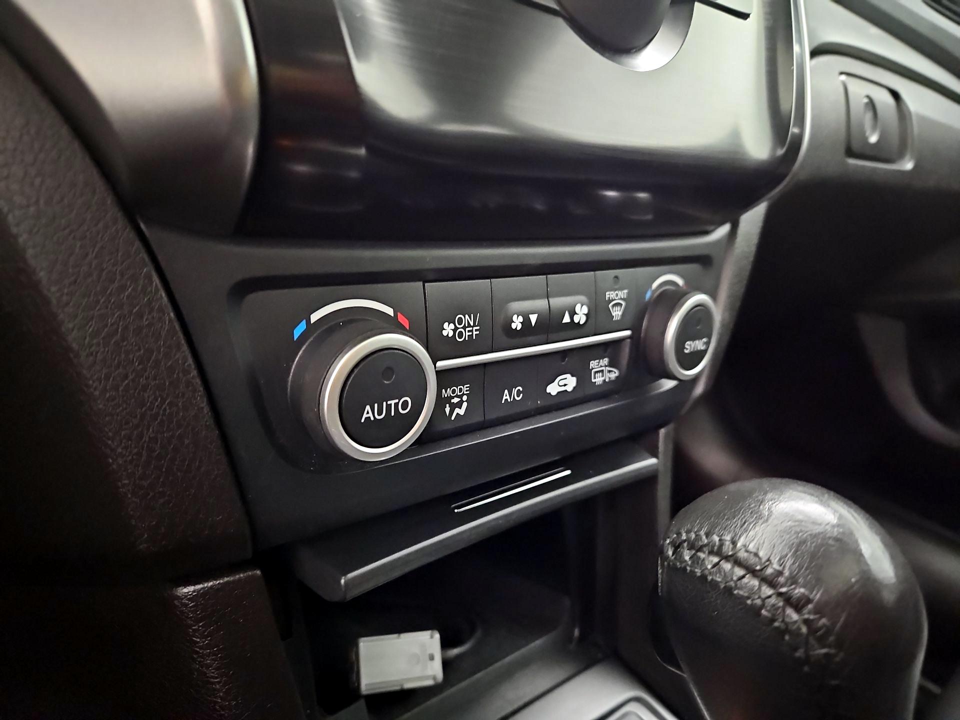 Thumbnail: 2016 Acura ILX - 16