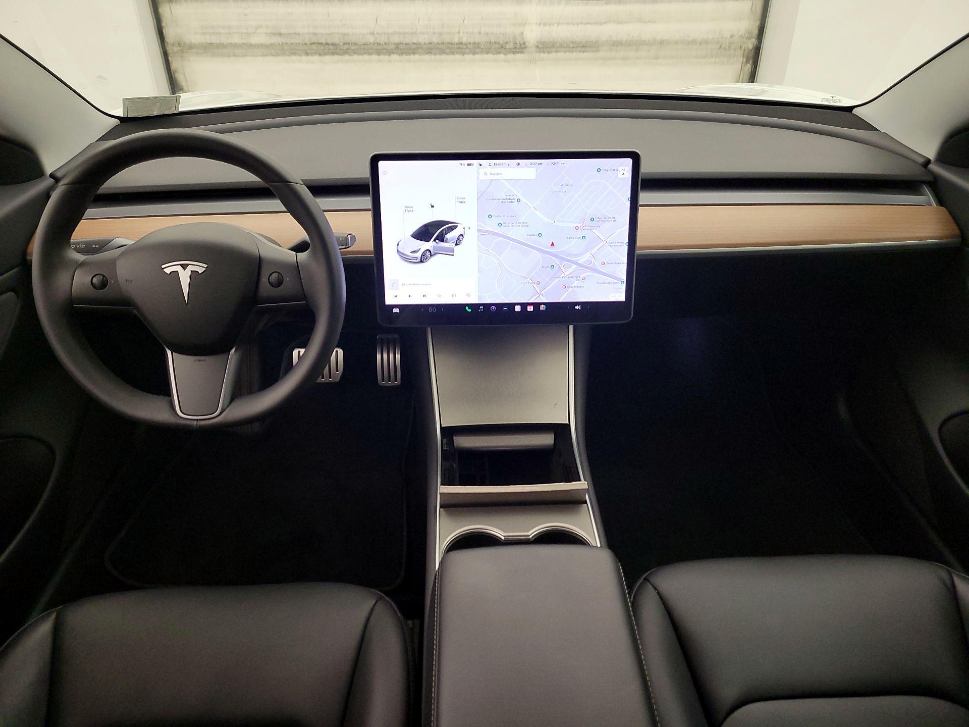 Thumbnail: 2019 Tesla Model 3 - 9