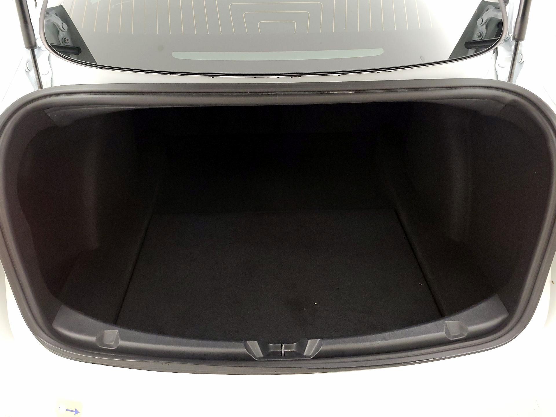 Thumbnail: 2019 Tesla Model 3 - 19