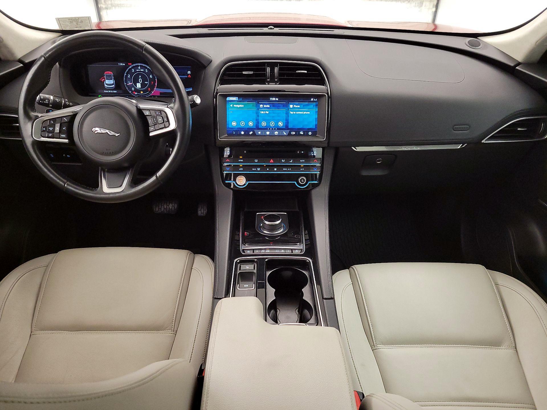 Thumbnail: 2020 Jaguar F-Pace - 9