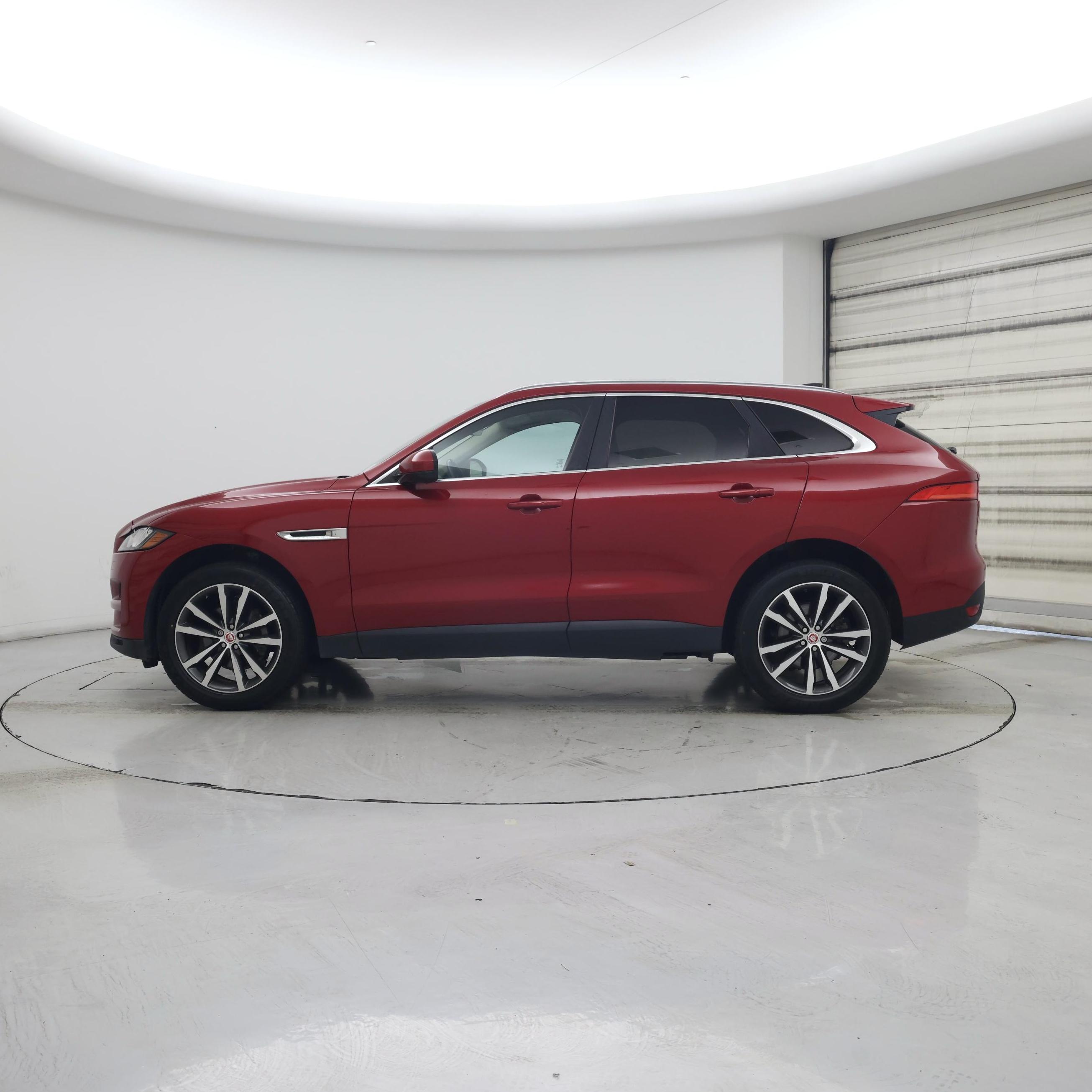 Thumbnail: 2020 Jaguar F-Pace - 3