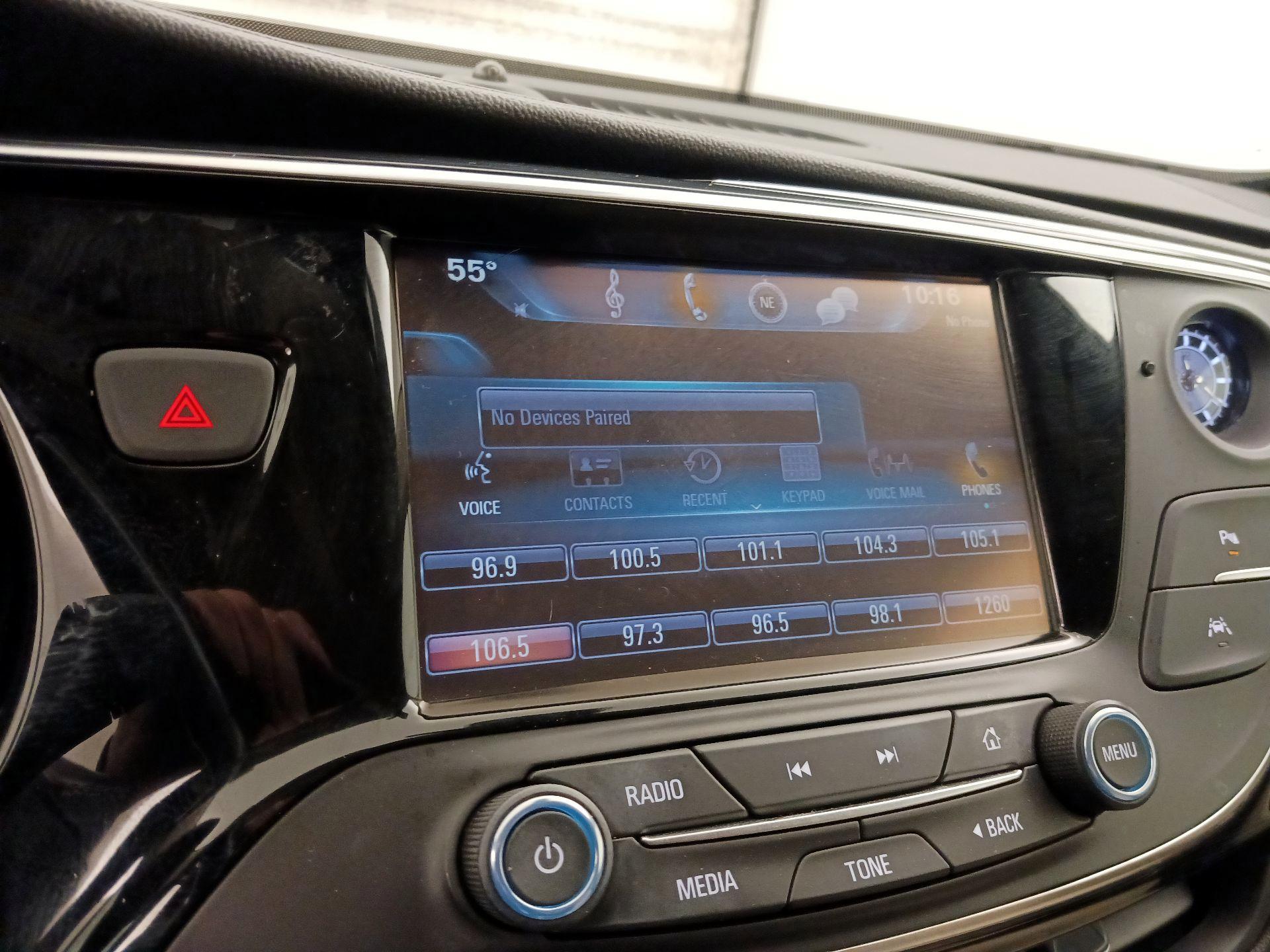Thumbnail: 2017 Buick Envision - 16