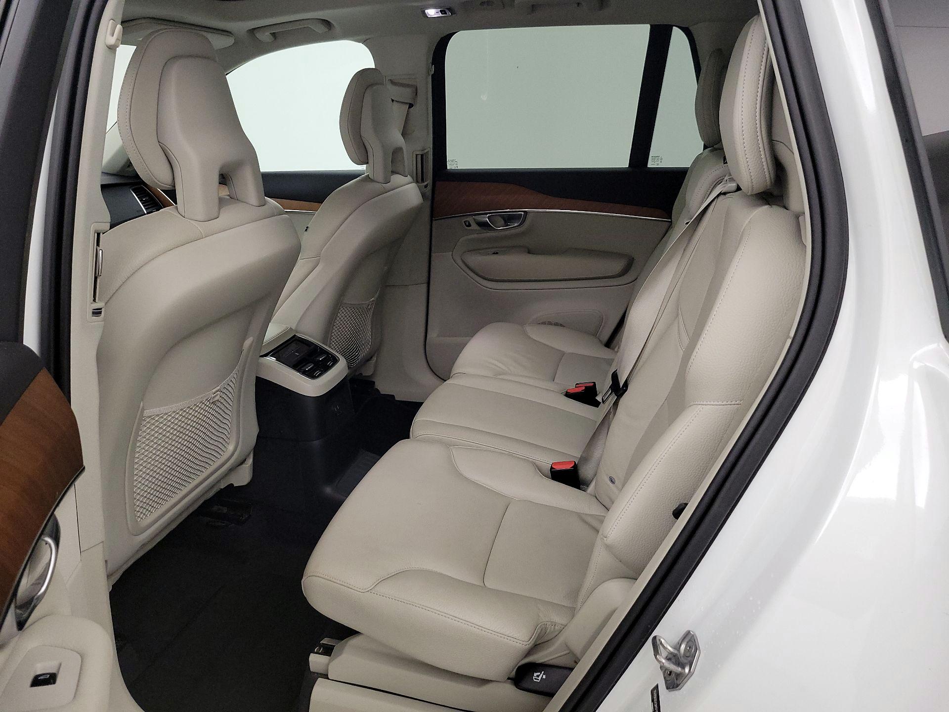 Thumbnail: 2021 Volvo XC90 - 19