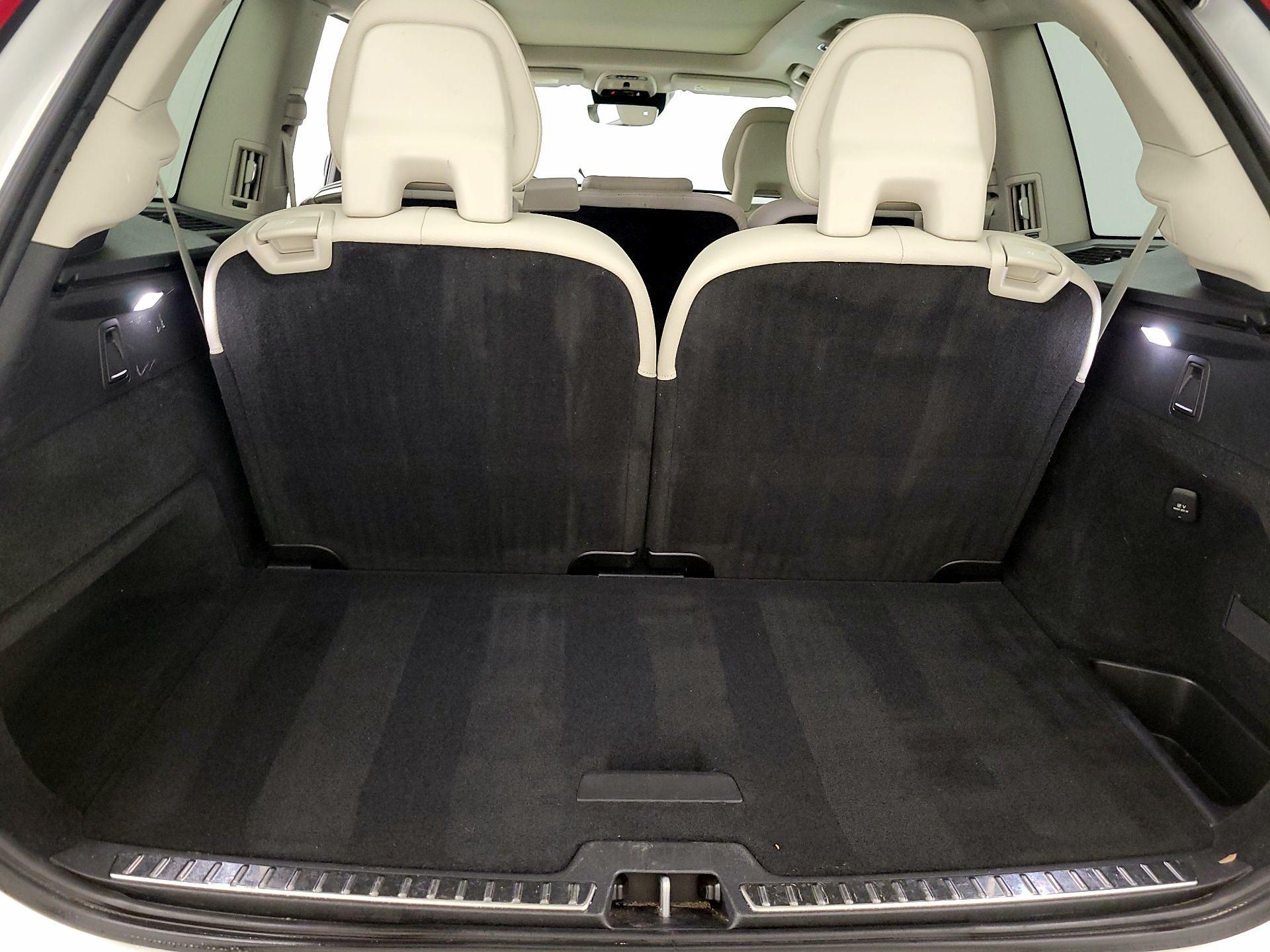 Thumbnail: 2021 Volvo XC90 - 20