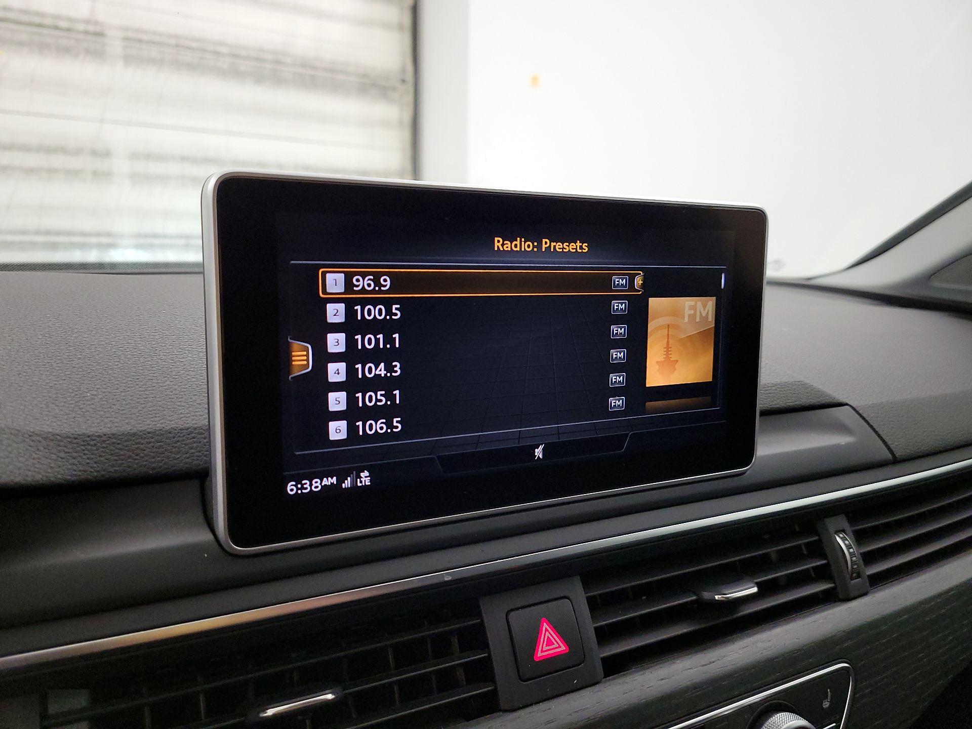 Thumbnail: 2018 Audi A4 - 16